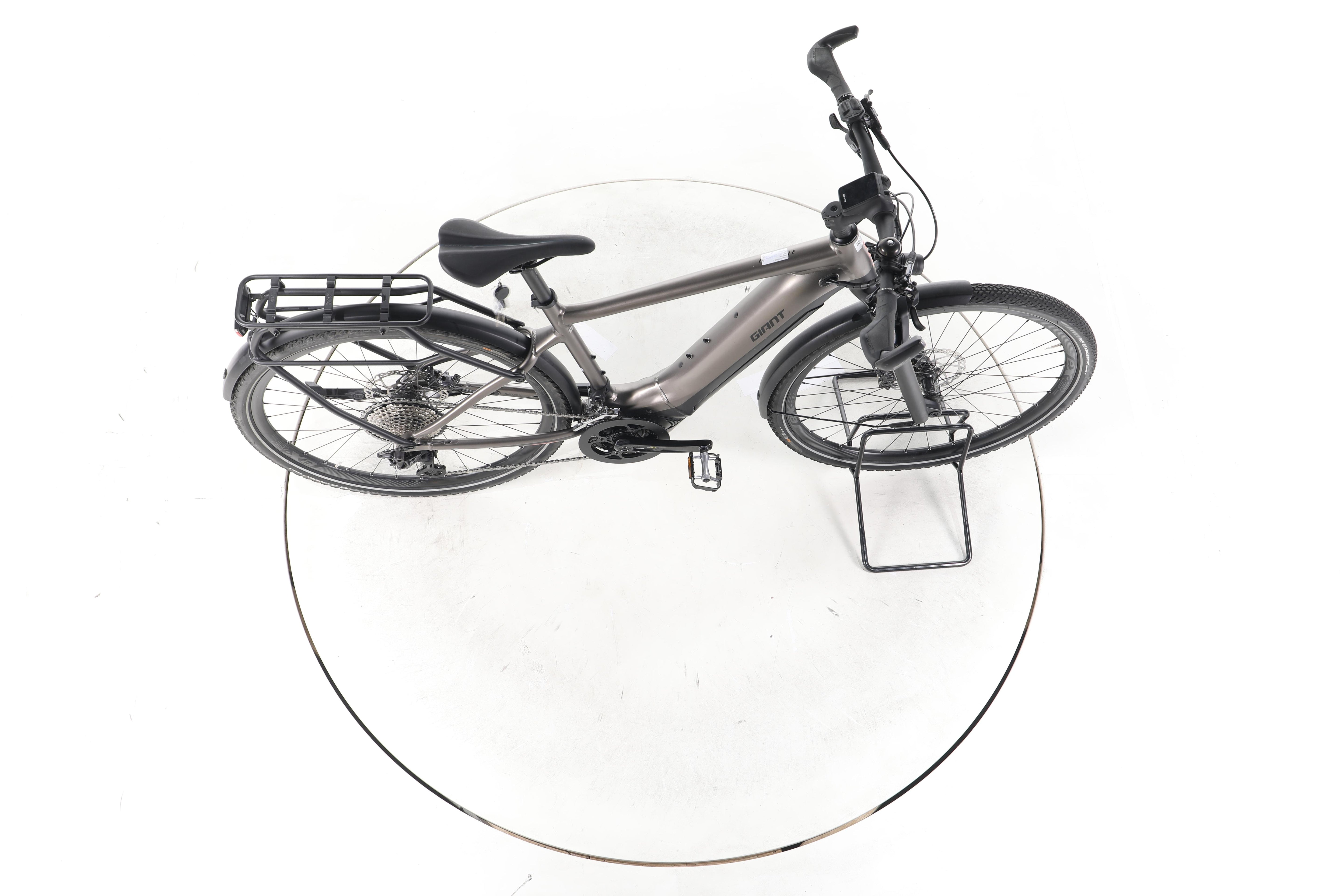 Giant Explore E+ Pro 0 Trekking E-Bike - Image 13