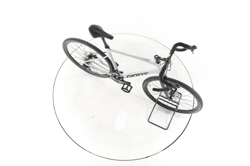 Giant Revolt 2 Gravelbike - Image 14