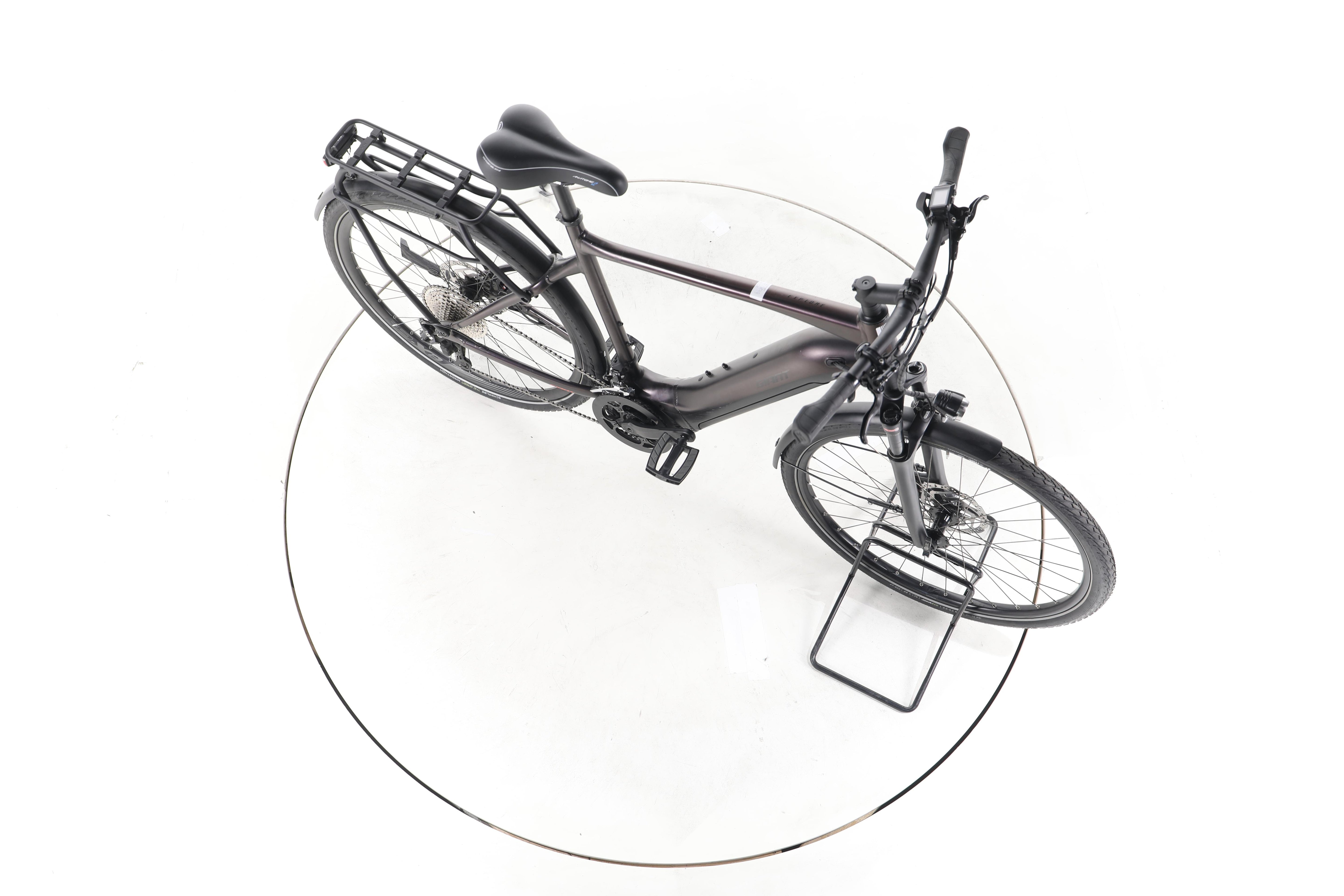 Giant Explore E+ Pro 1 Trekking E-Bike - Image 14