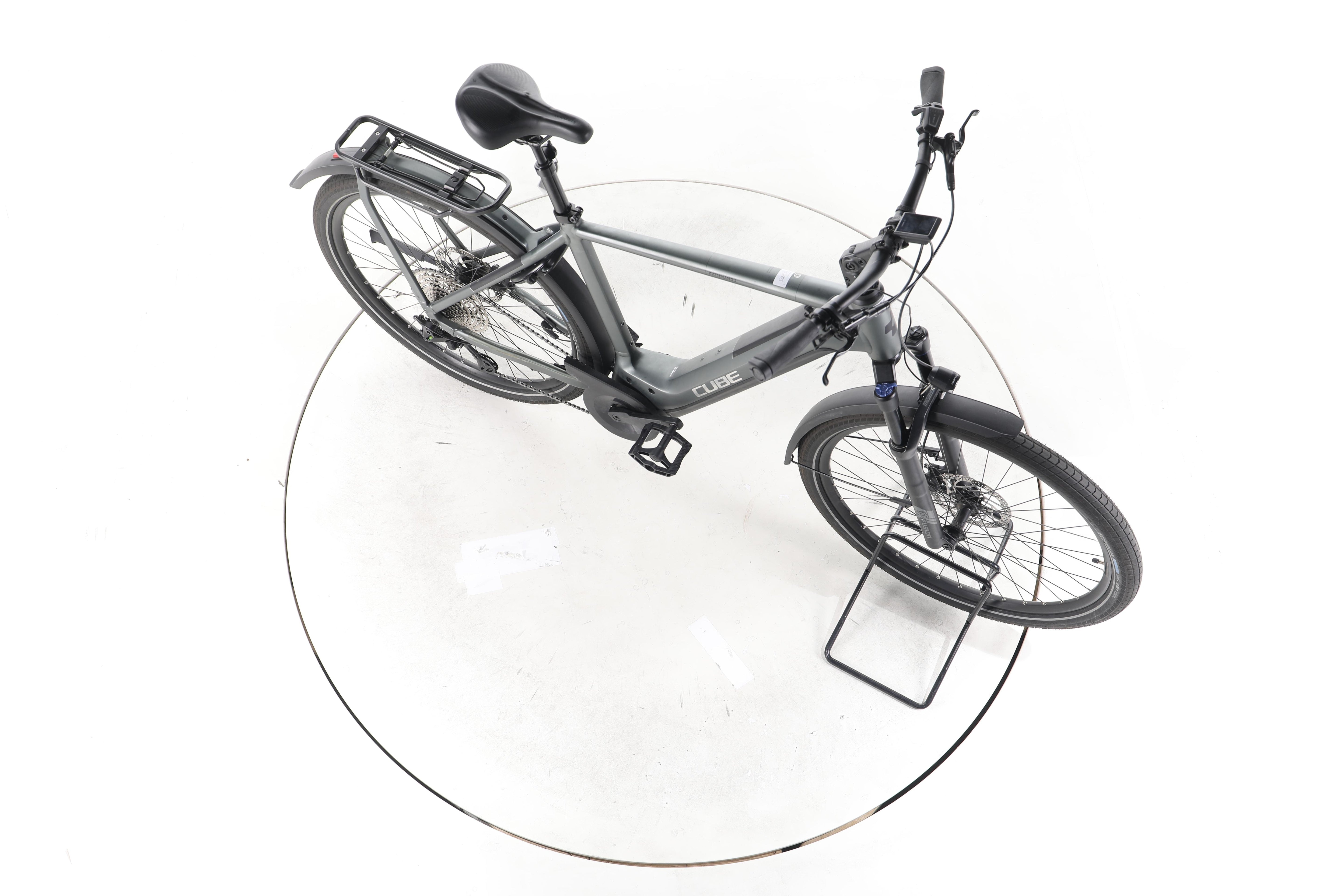 Cube Kathmandu Hybrid Pro Trekking E-Bike - Image 14