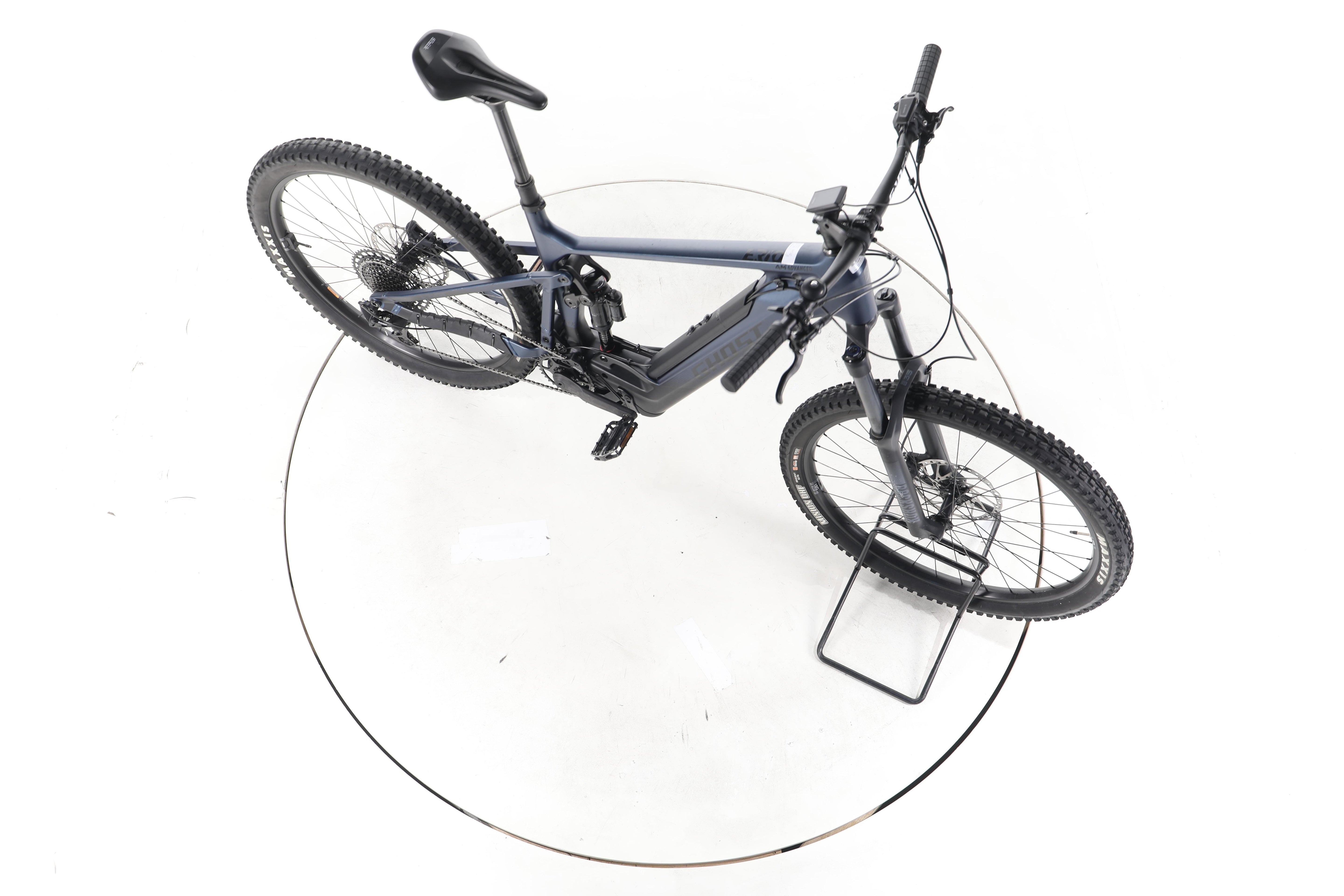 Ghost E-RIOT AM CF Advanced E-Bike Fully - Image 14