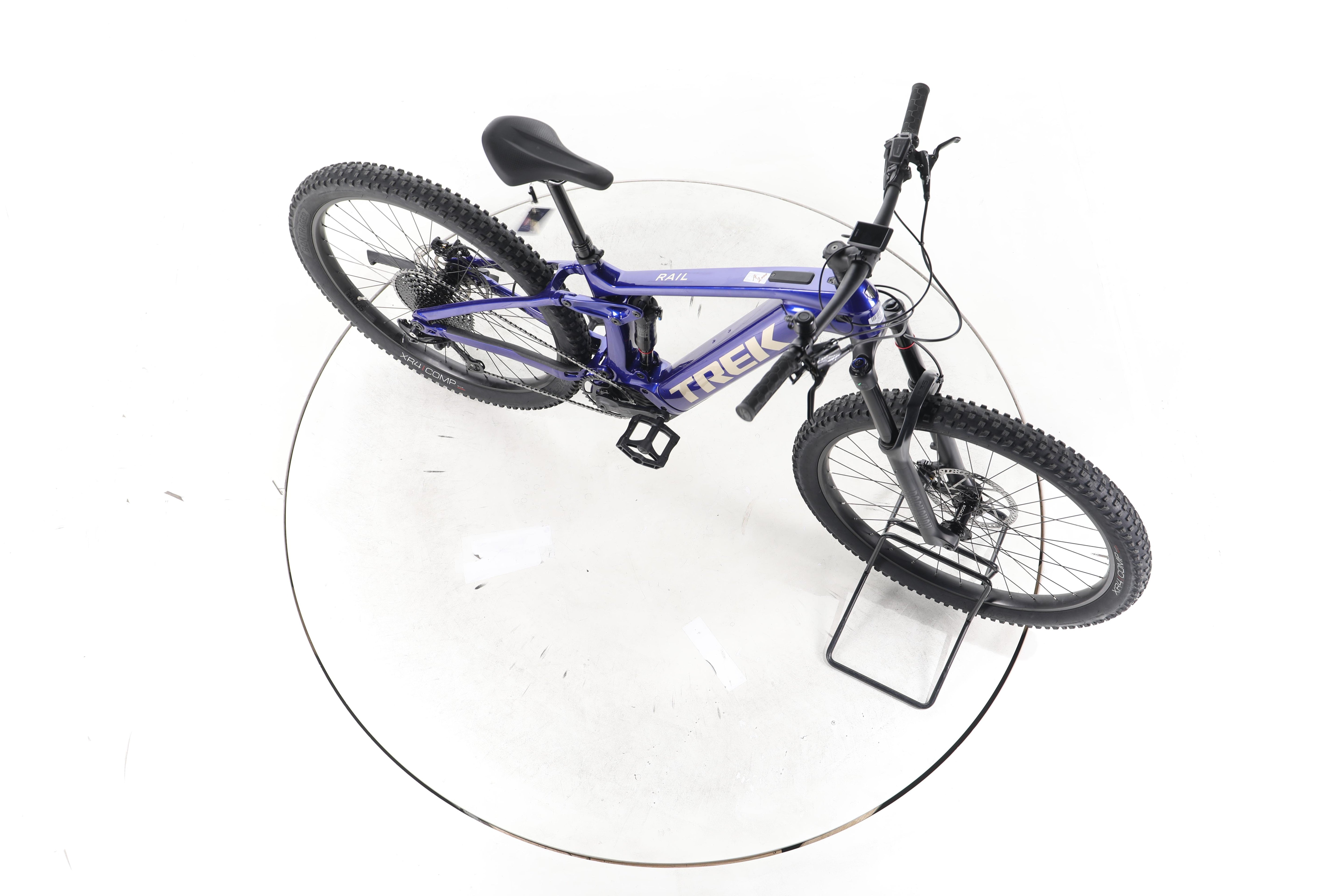 Trek Rail 9.5 Gen 4 E-Bike Fully Carbon - Image 14