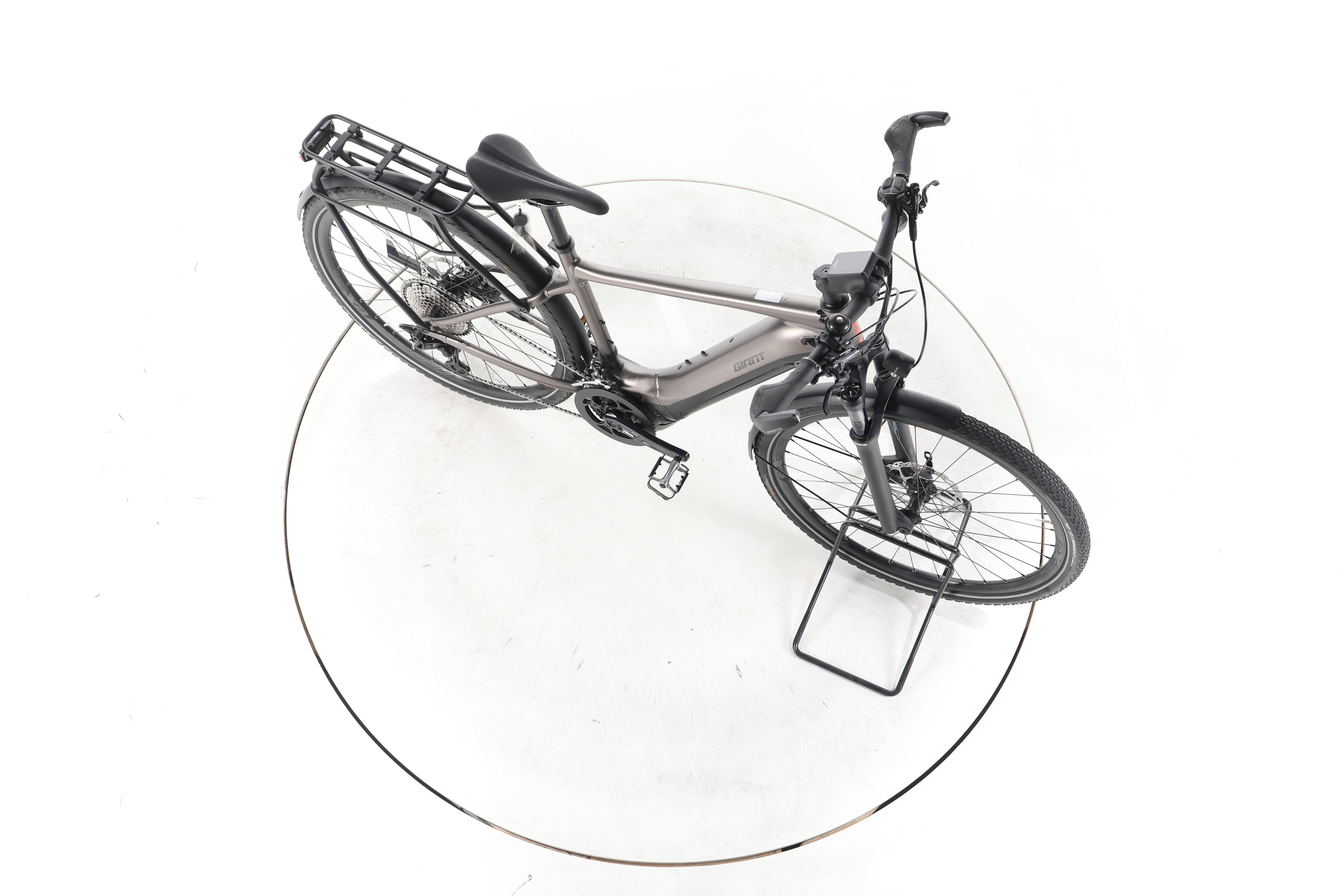 Giant Explore E+ Pro 0 Trekking E-Bike - Image 14