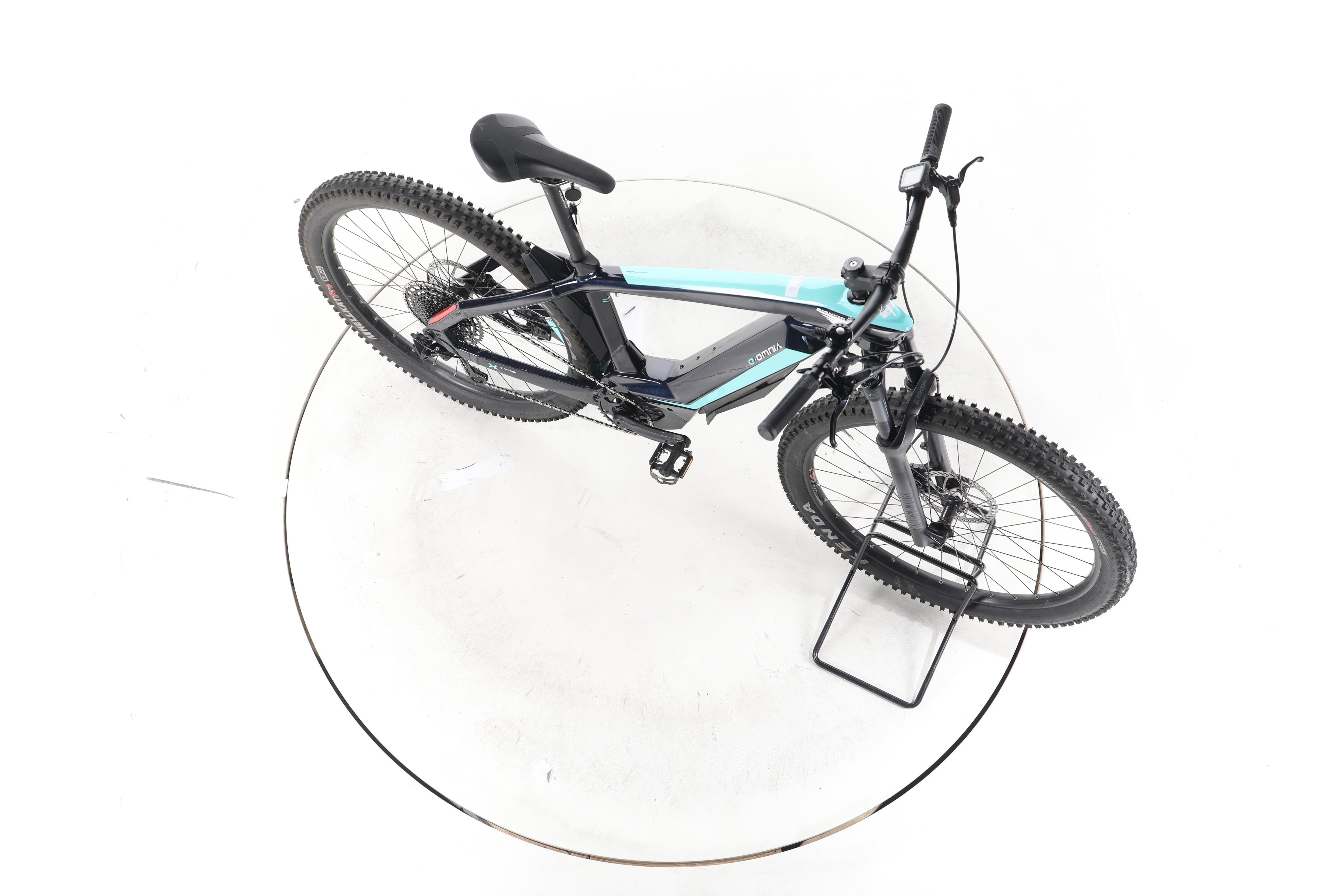 Bianchi E-Omnia X-Type E-Bike - Image 14