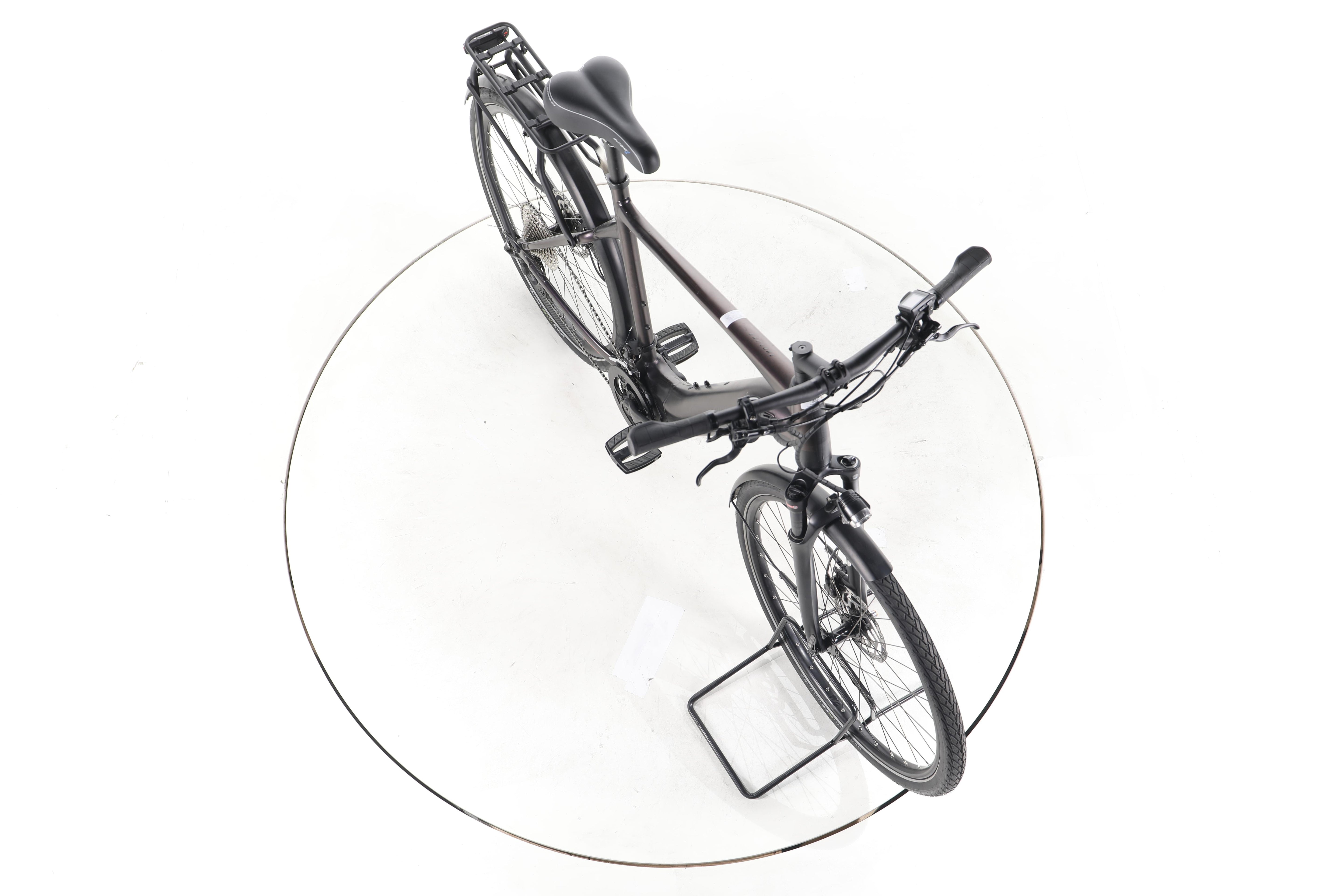 Giant Explore E+ Pro 1 Trekking E-Bike - Image 15