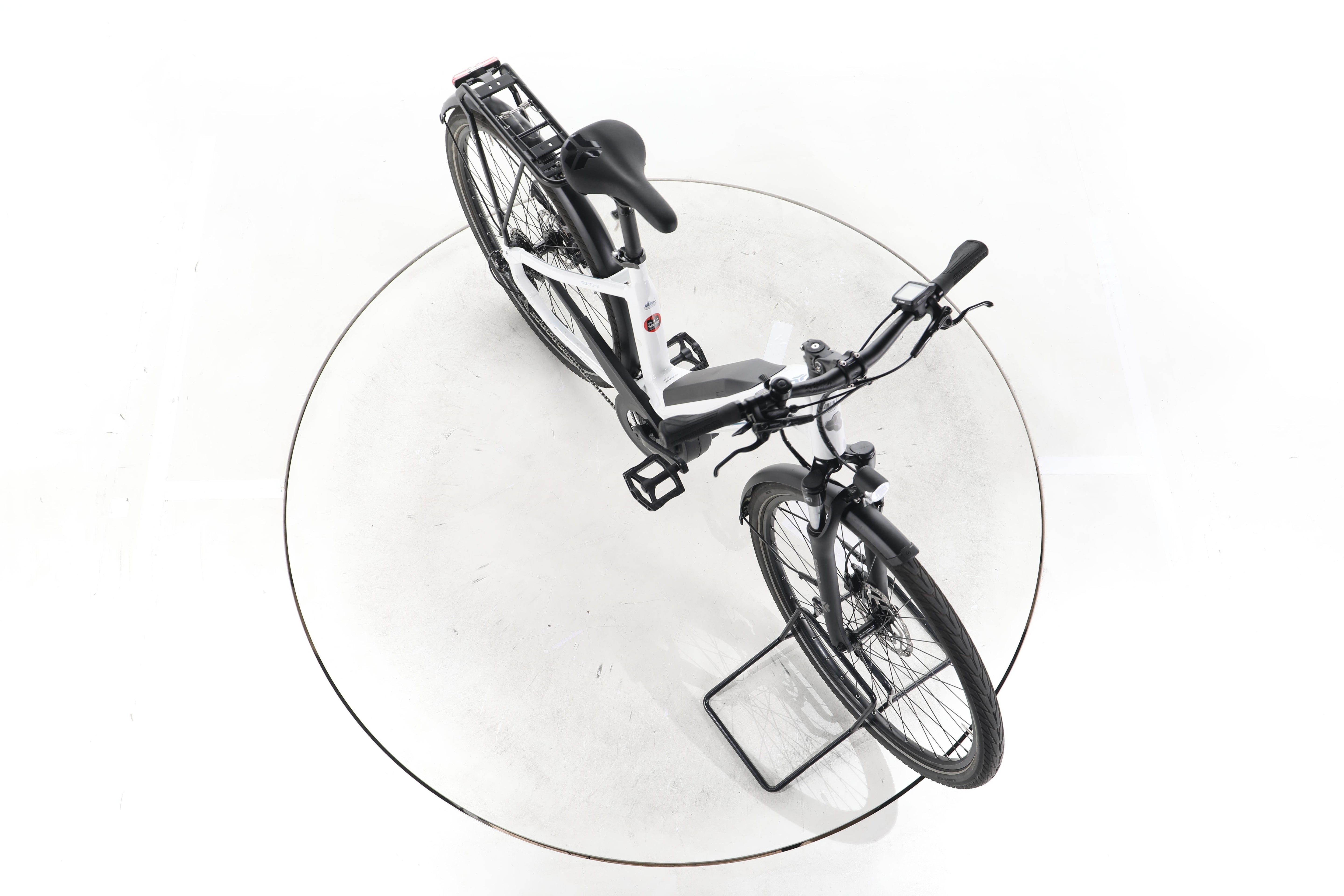 Carver Route E.400 Trekking E-Bike Tiefeinsteiger - Image 15