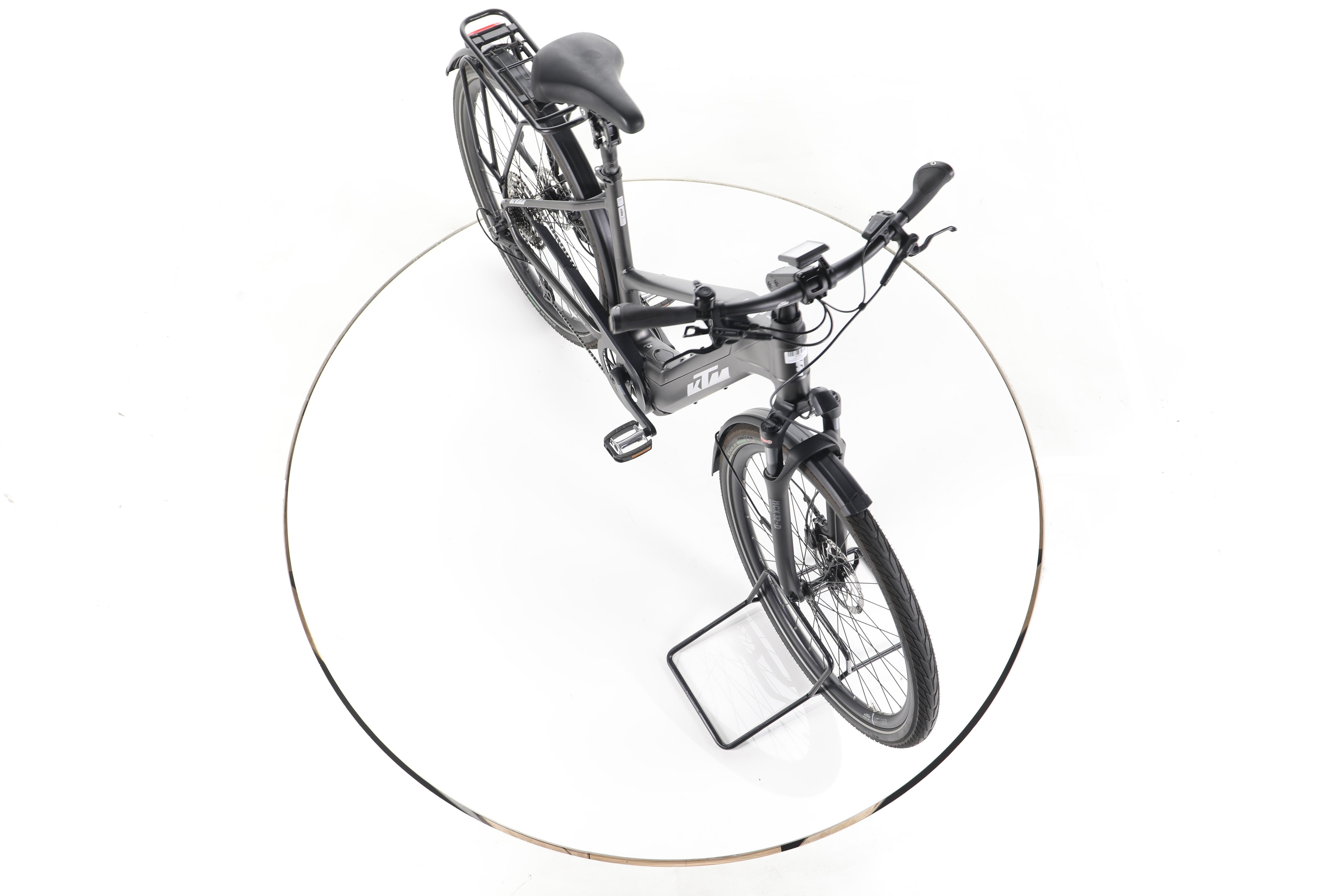 KTM Macina Limited Trekking E-Bike - Image 15