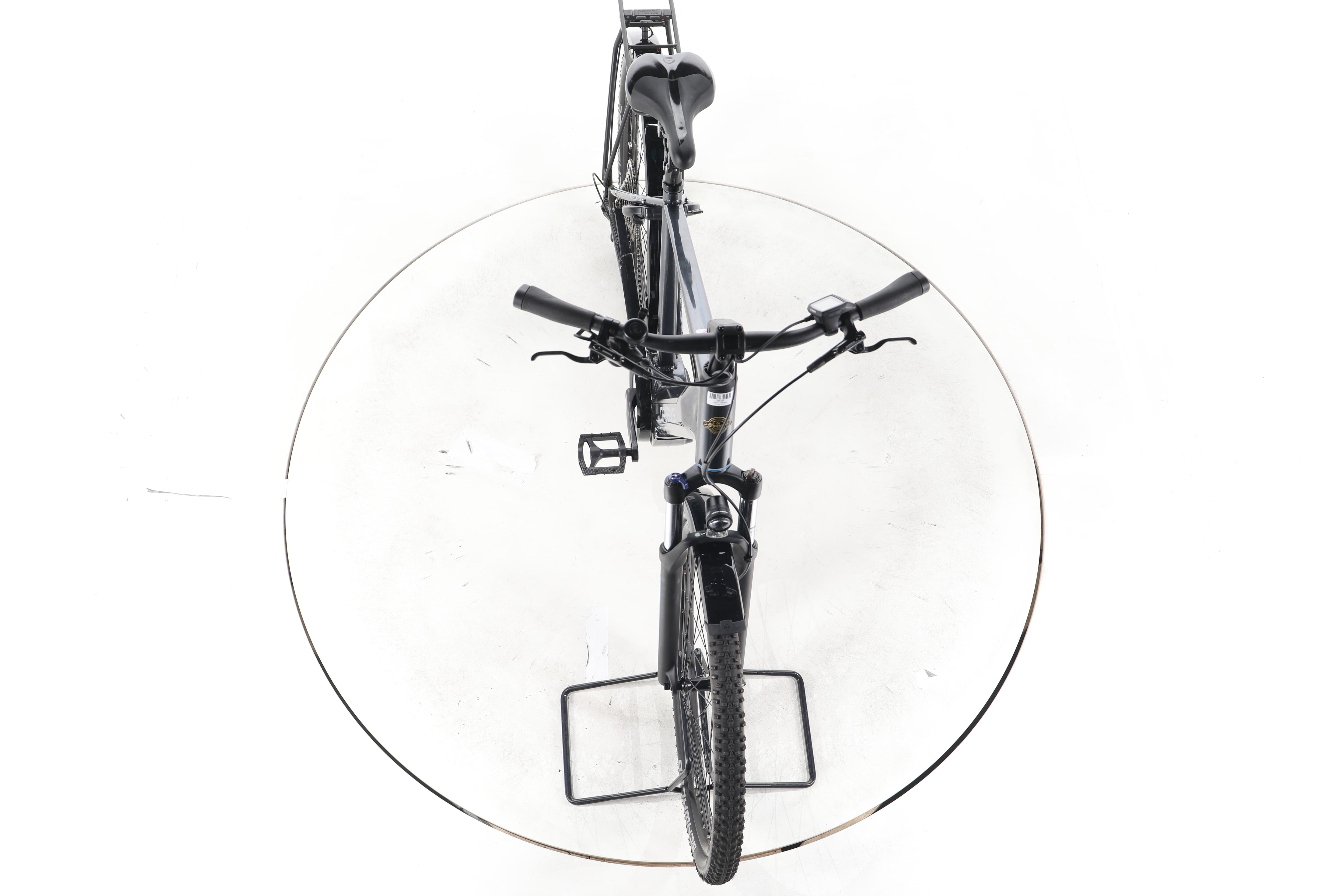 Green's Dorset Trekking E-Bike - Image 16