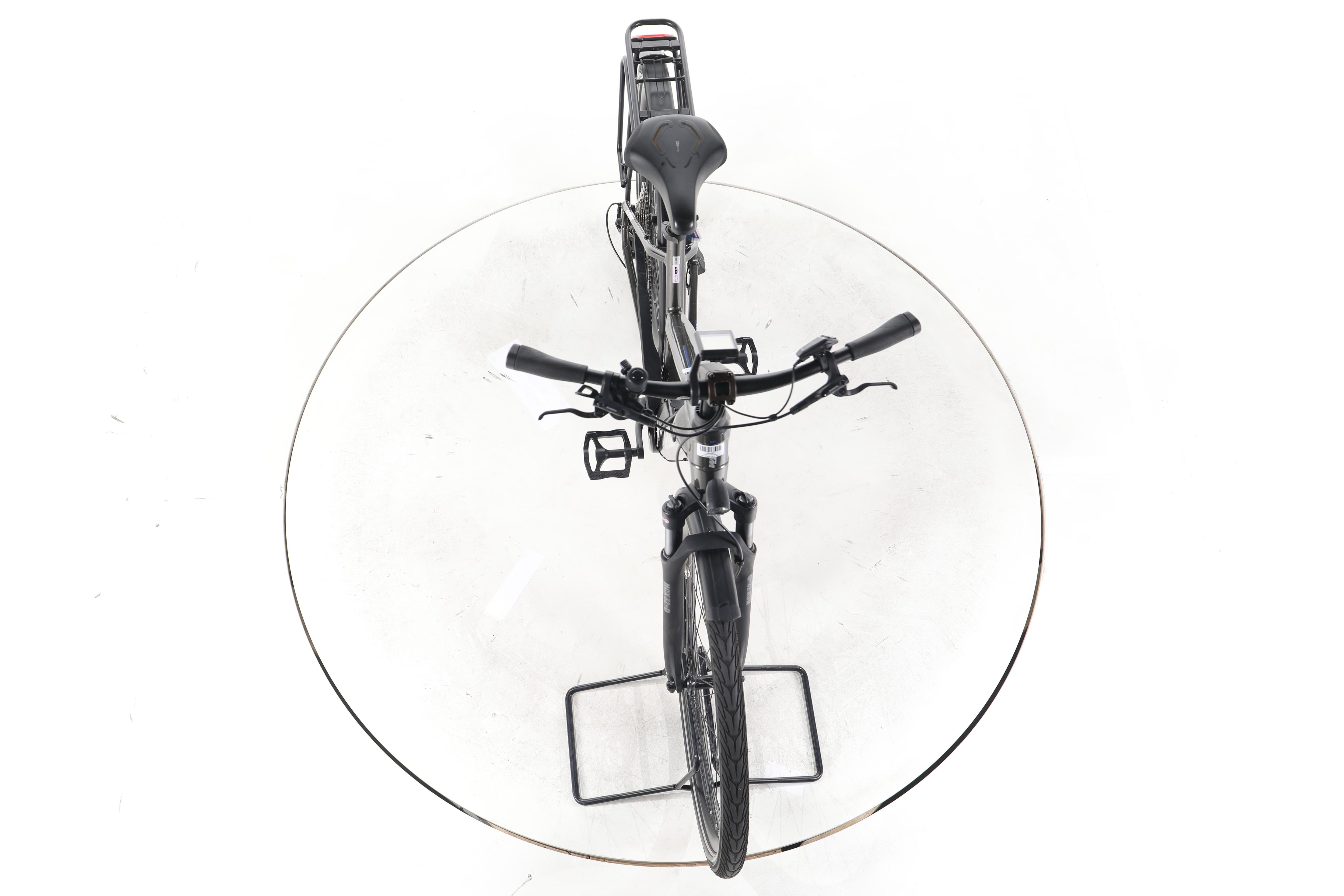 KTM Macina Style 740 Trekking E-Bike - Image 16