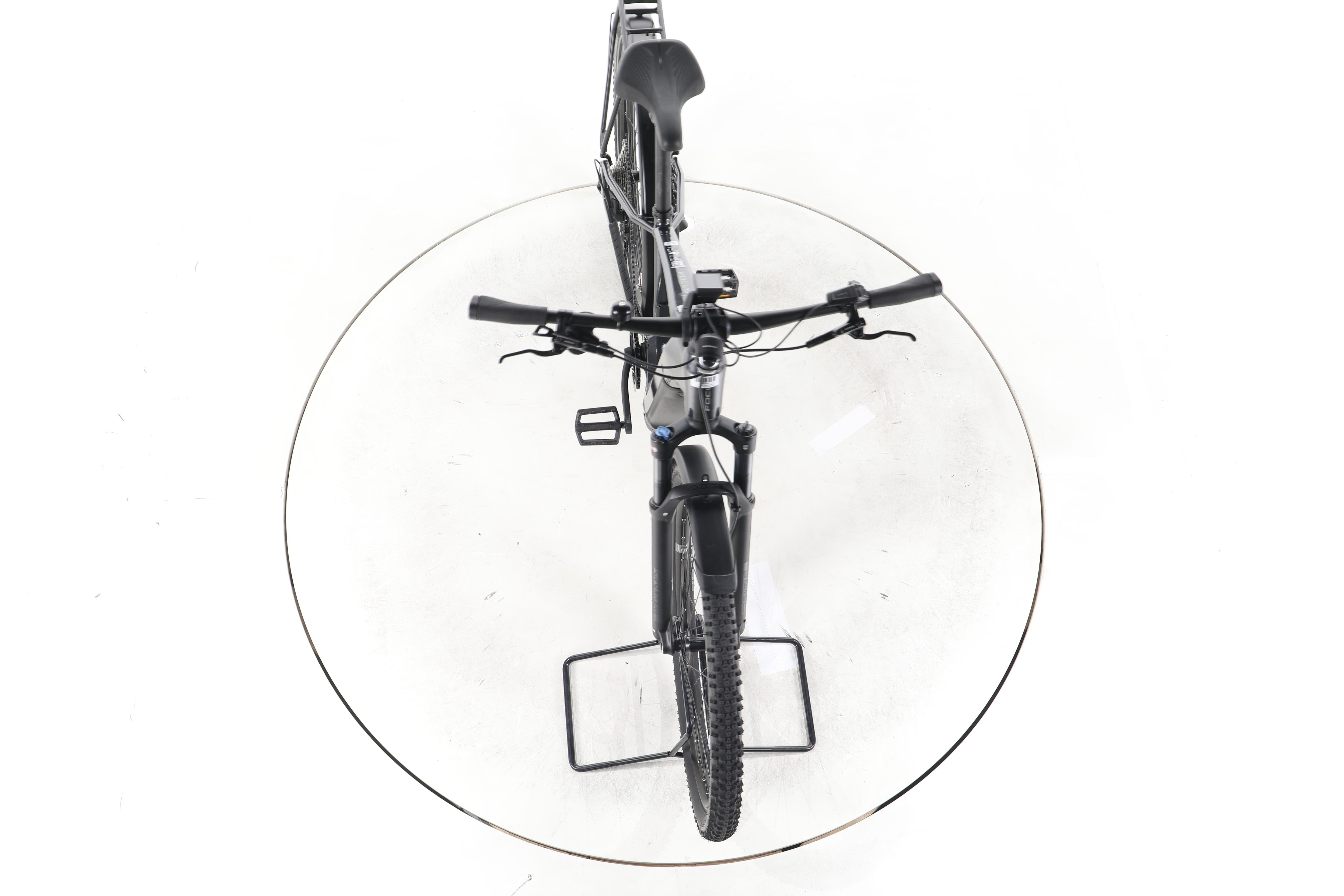 Focus Aventura² 6.7 Trekking E-Bike - Image 16