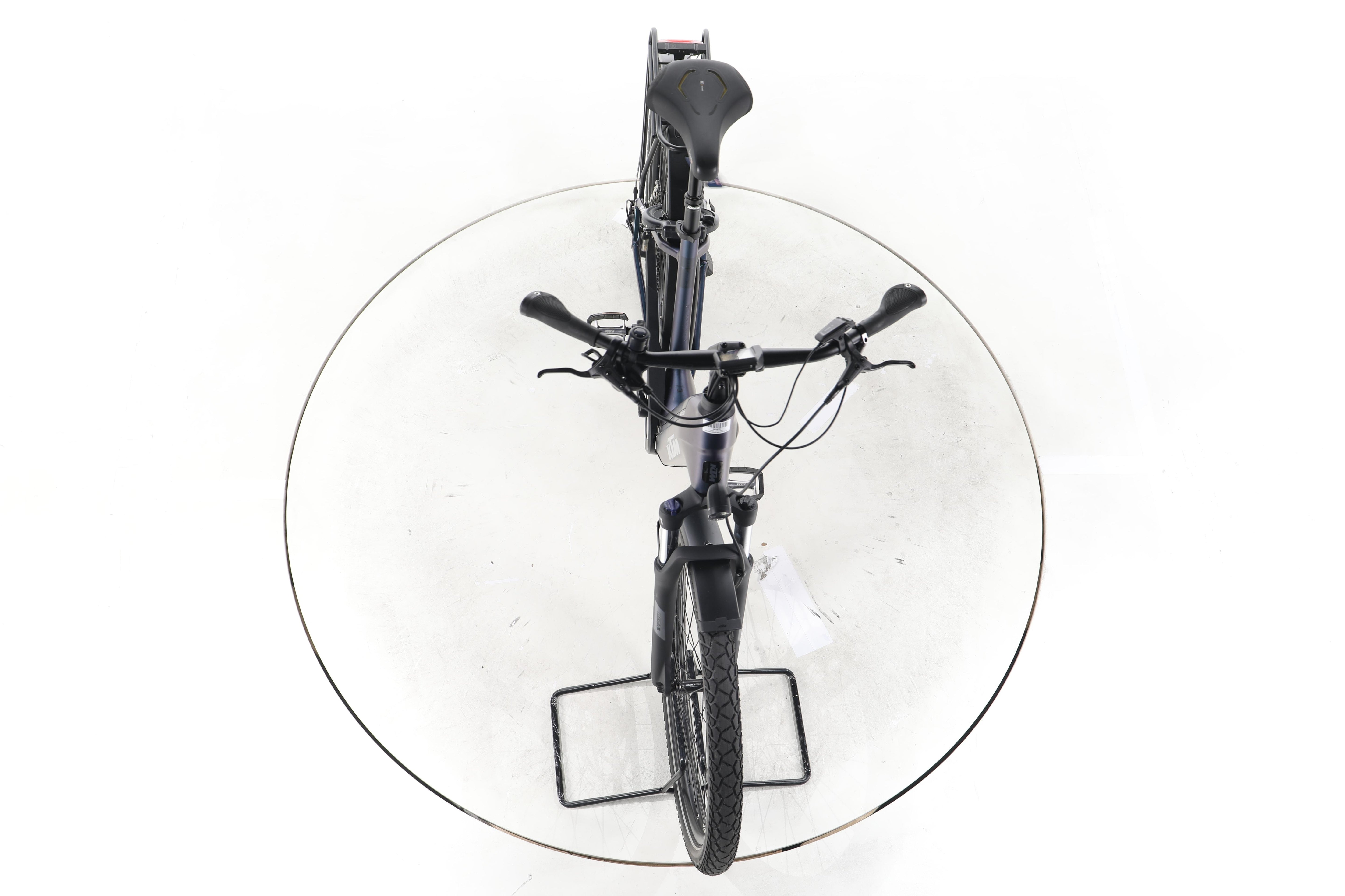 KTM Macina GRAN 820 D Trekking E-Bike Tiefeinsteiger 2025 - Image 16