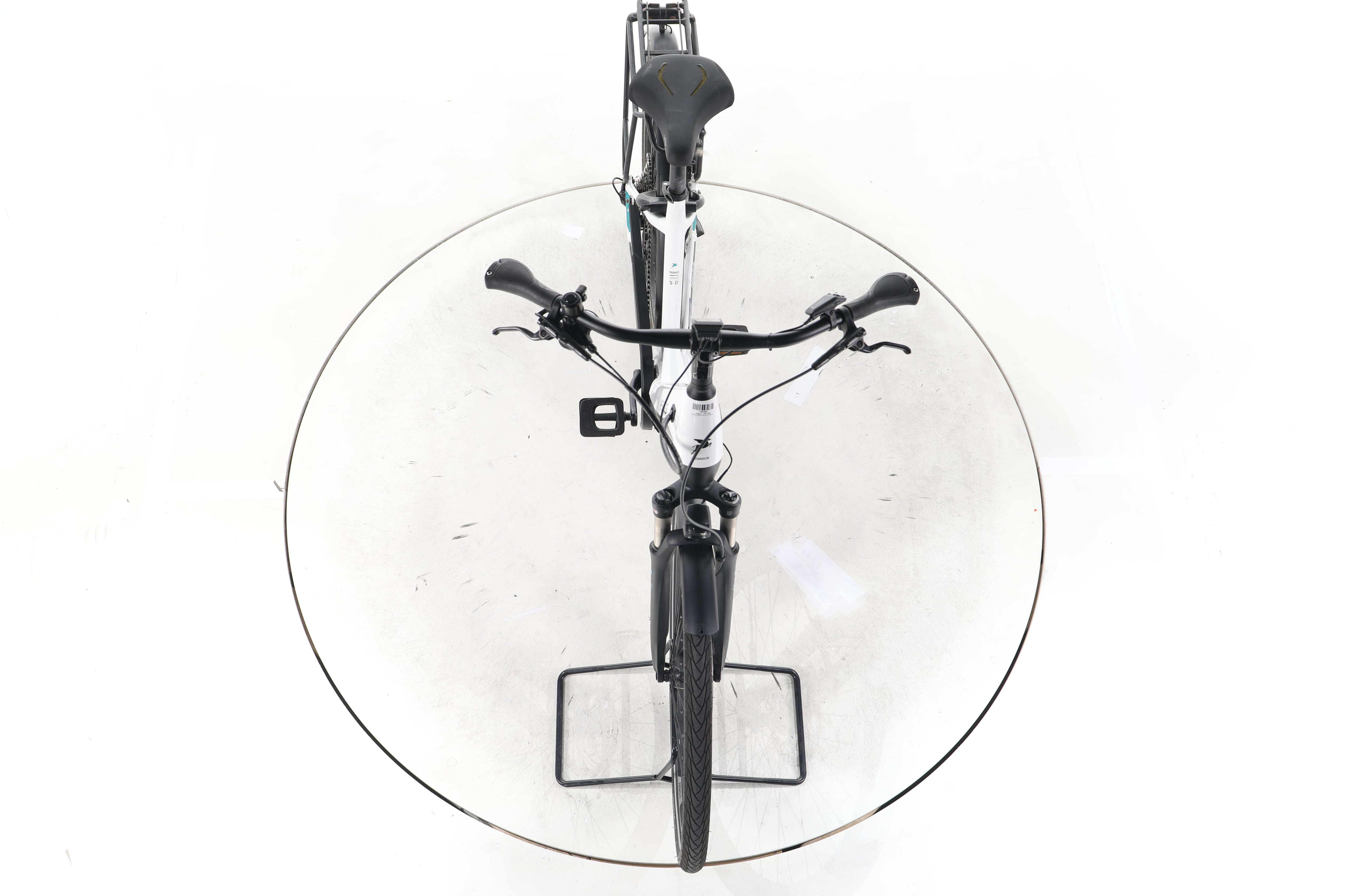 Pegasus Premio EVO Lite Trekking E-Bike Tiefeinsteiger - Image 16