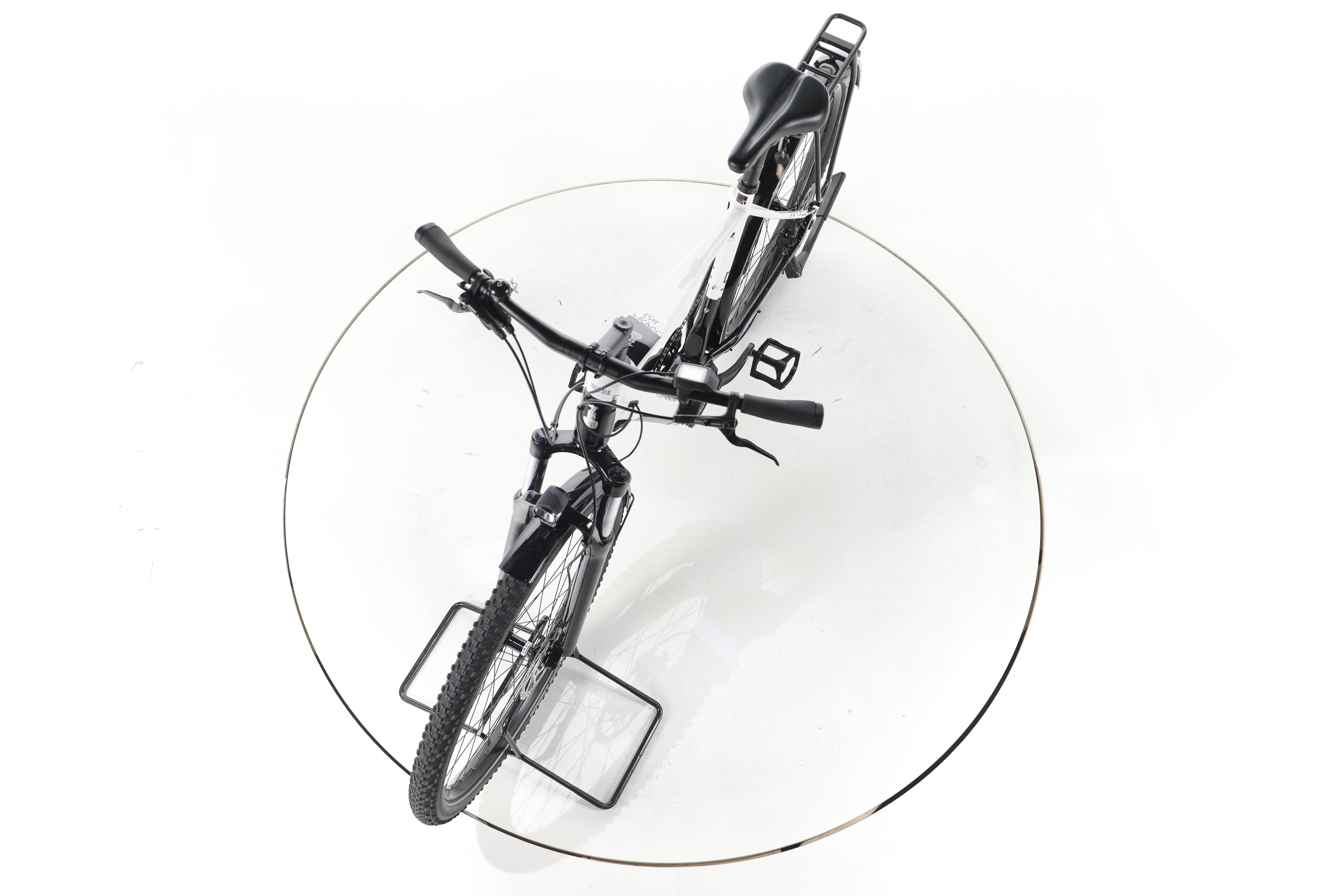 Raleigh Dundee 10 Trekking E-Bike - Image 17