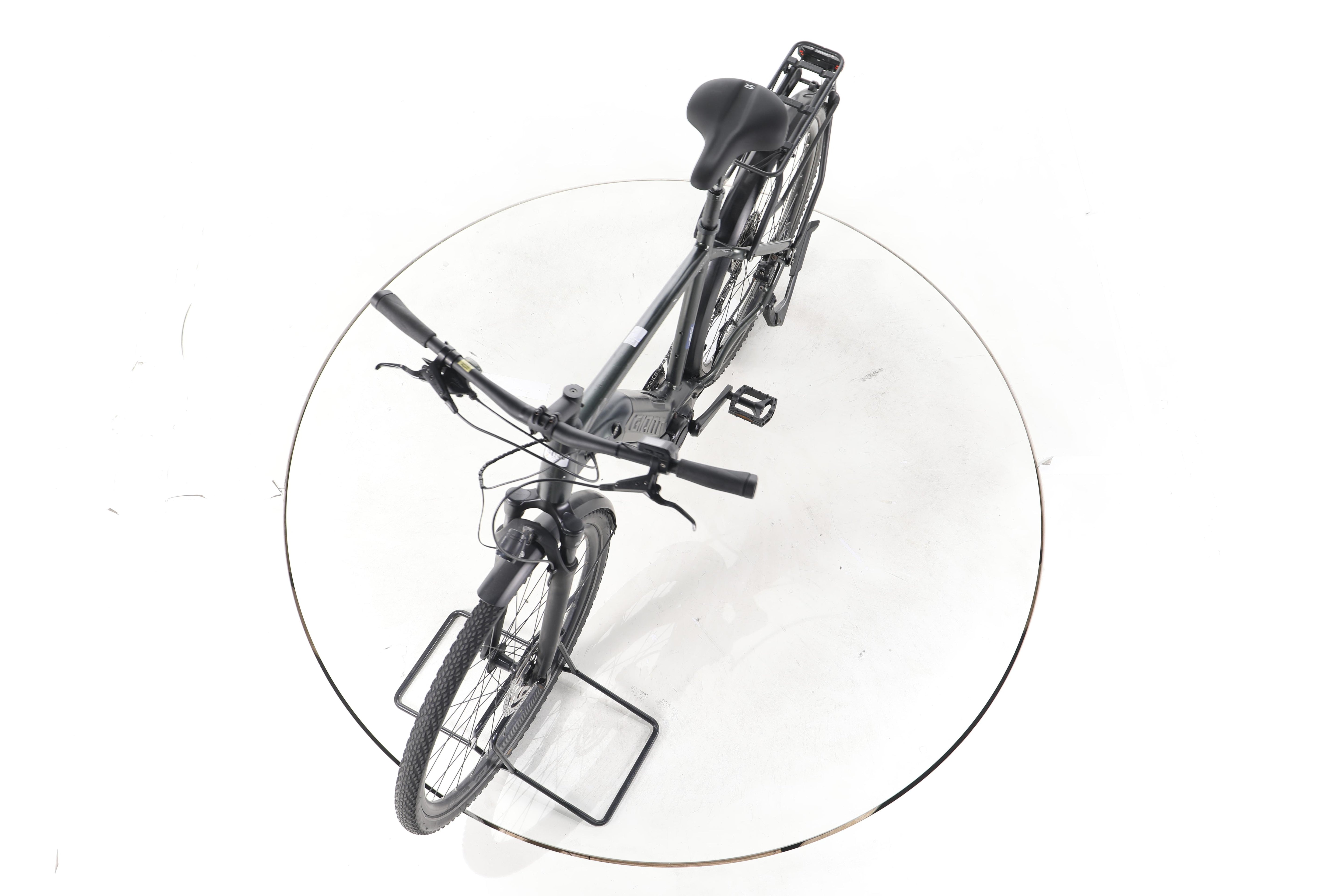 Giant Explore E+ 3 Trekking E-Bike - Image 17