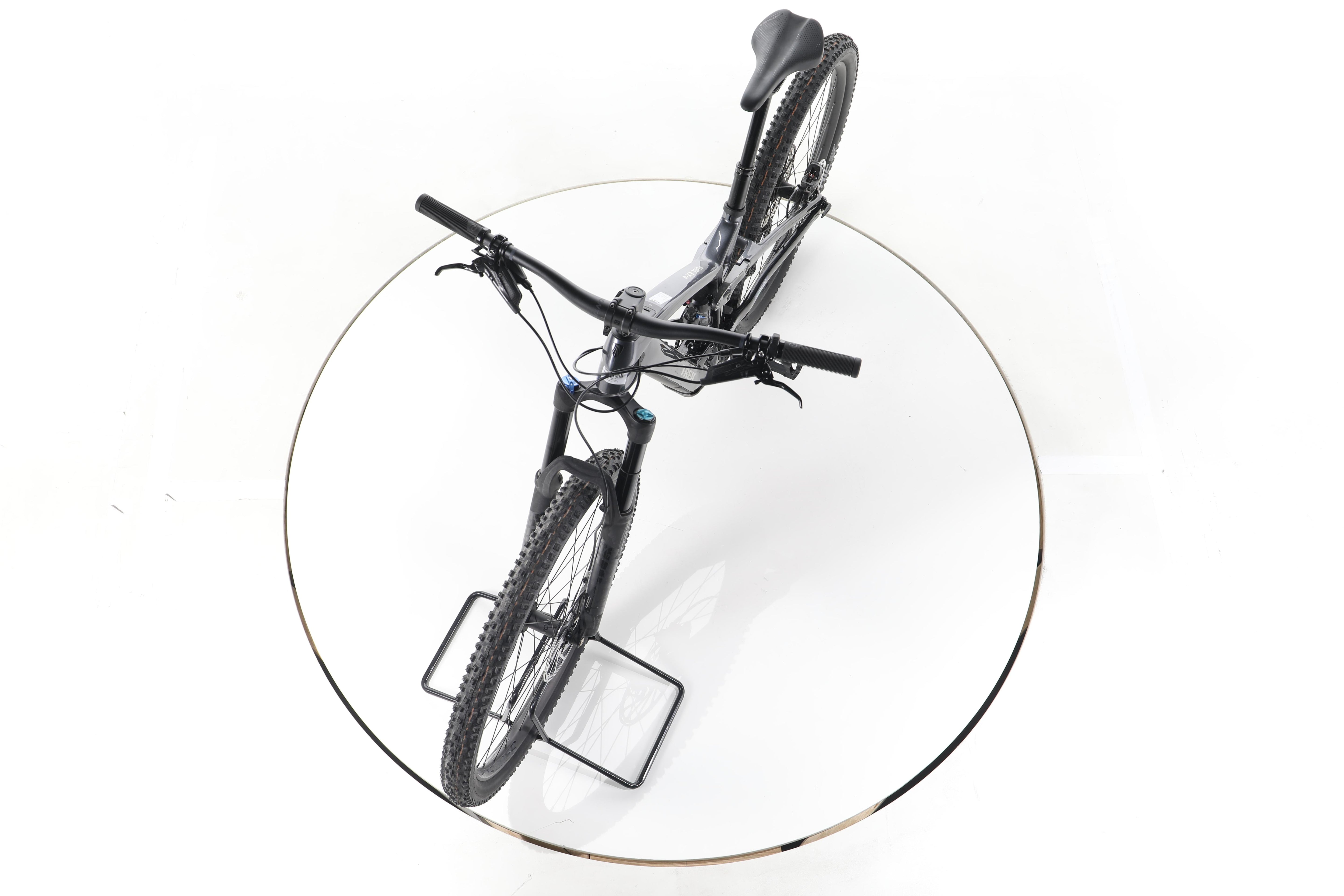 Trek Fuel EXe 9.7 E-Bike Fully Carbon - Image 17