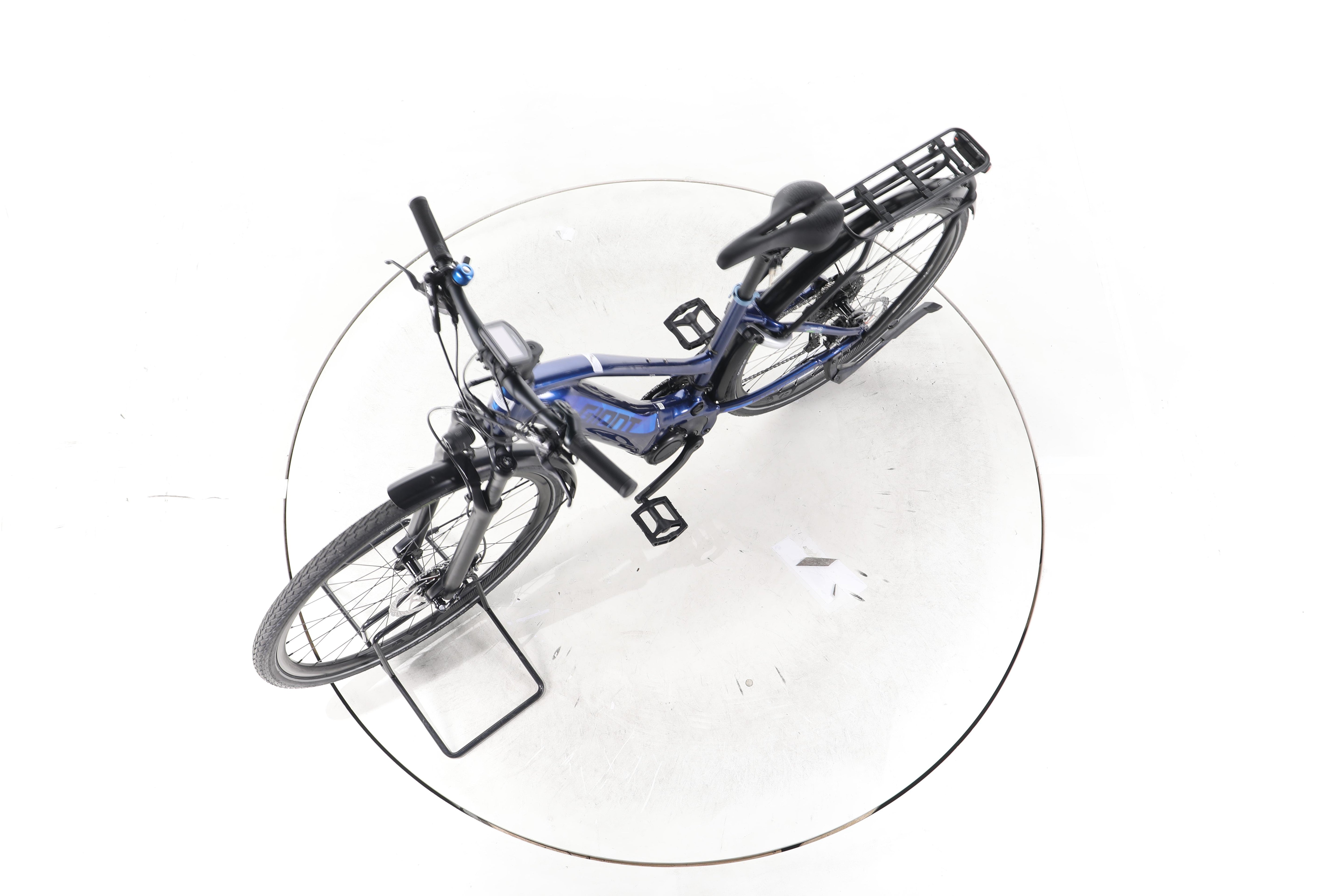 Giant Explore E+ 0 Pro Trekking E-Bike - Image 18