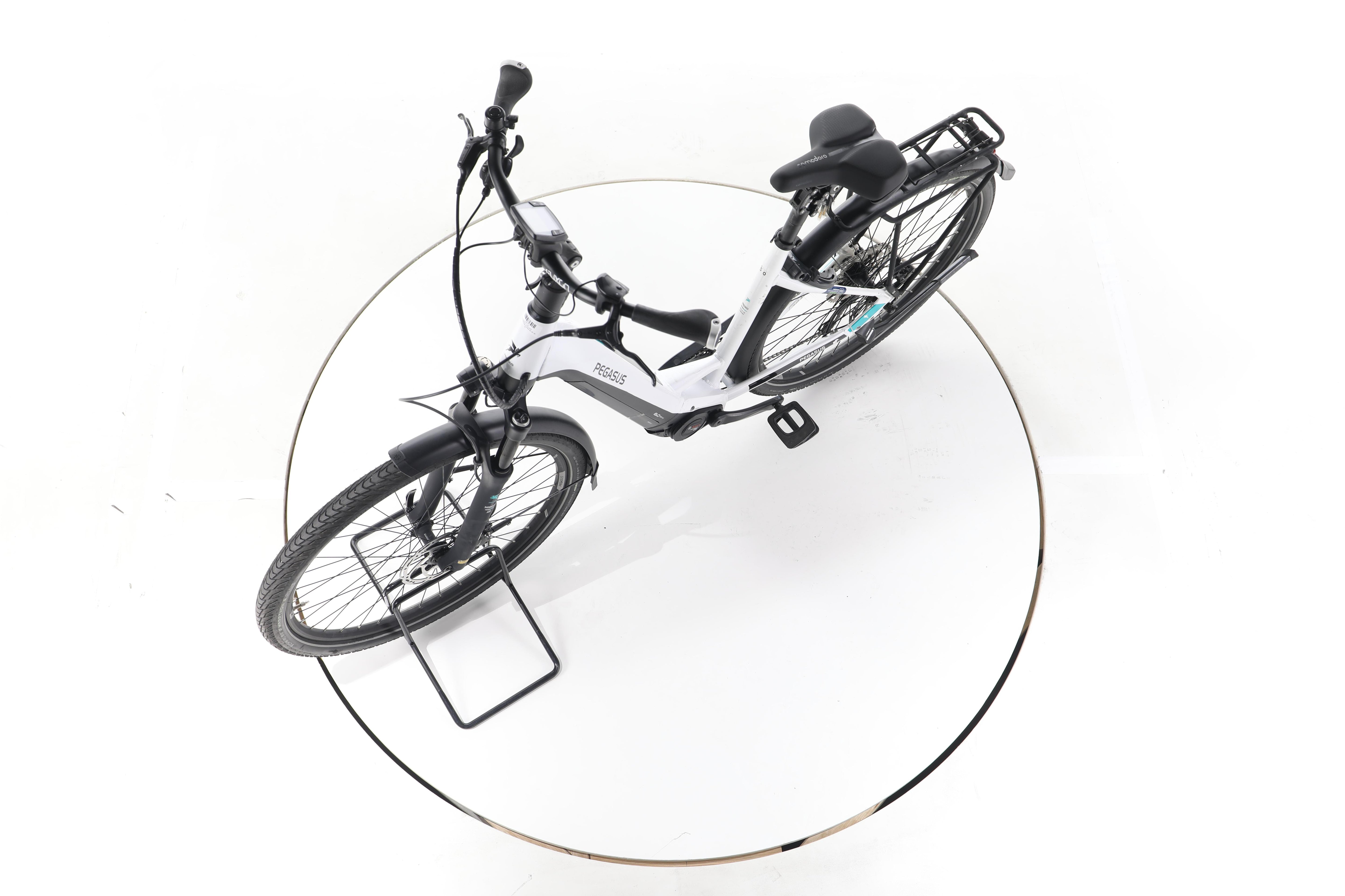 Pegasus Premio Evo Lite Comfort Trekking E-Bike Tiefeinsteiger - Image 18
