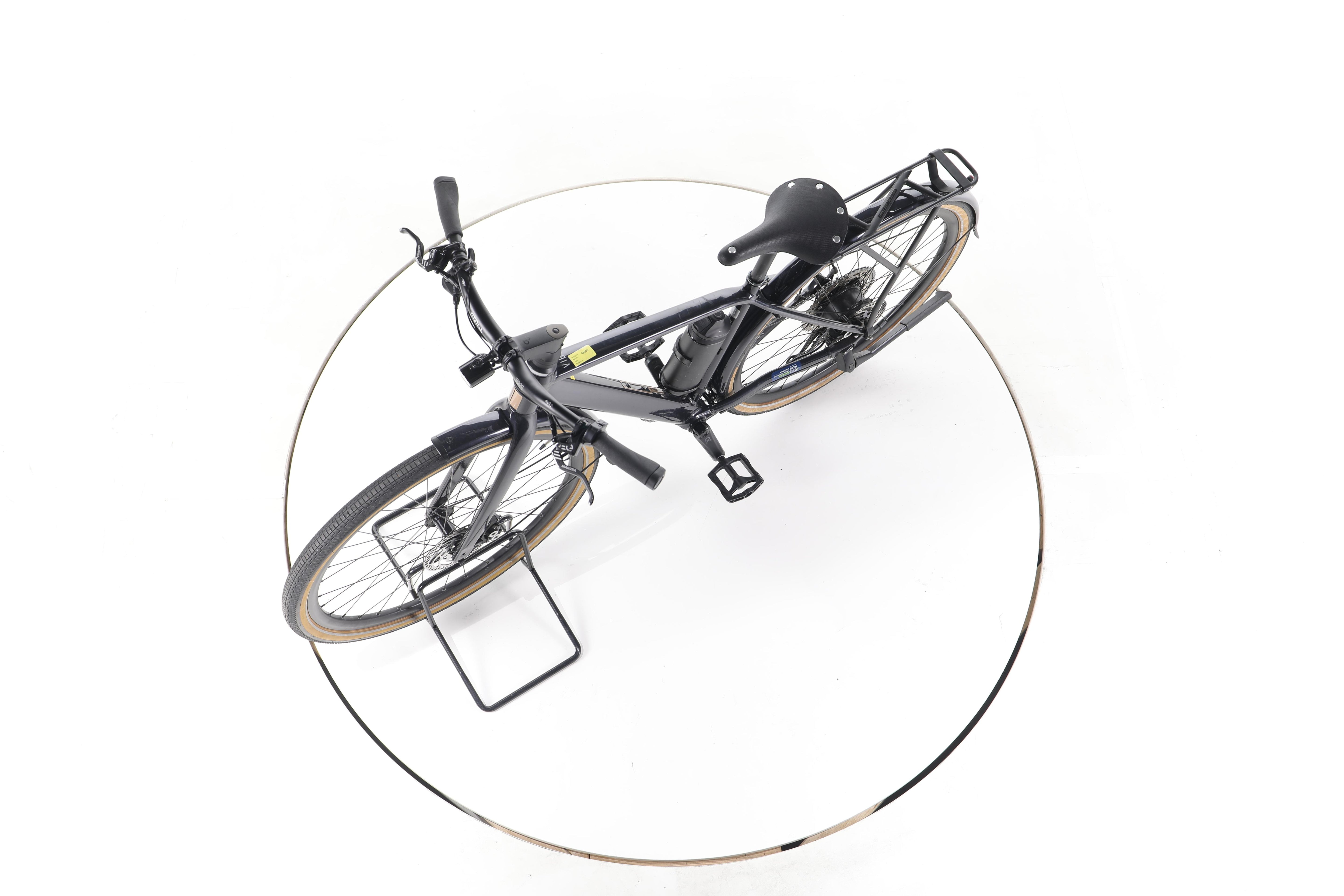 Orbea VIBE H10 EQ Trekking E-Bike - Image 18