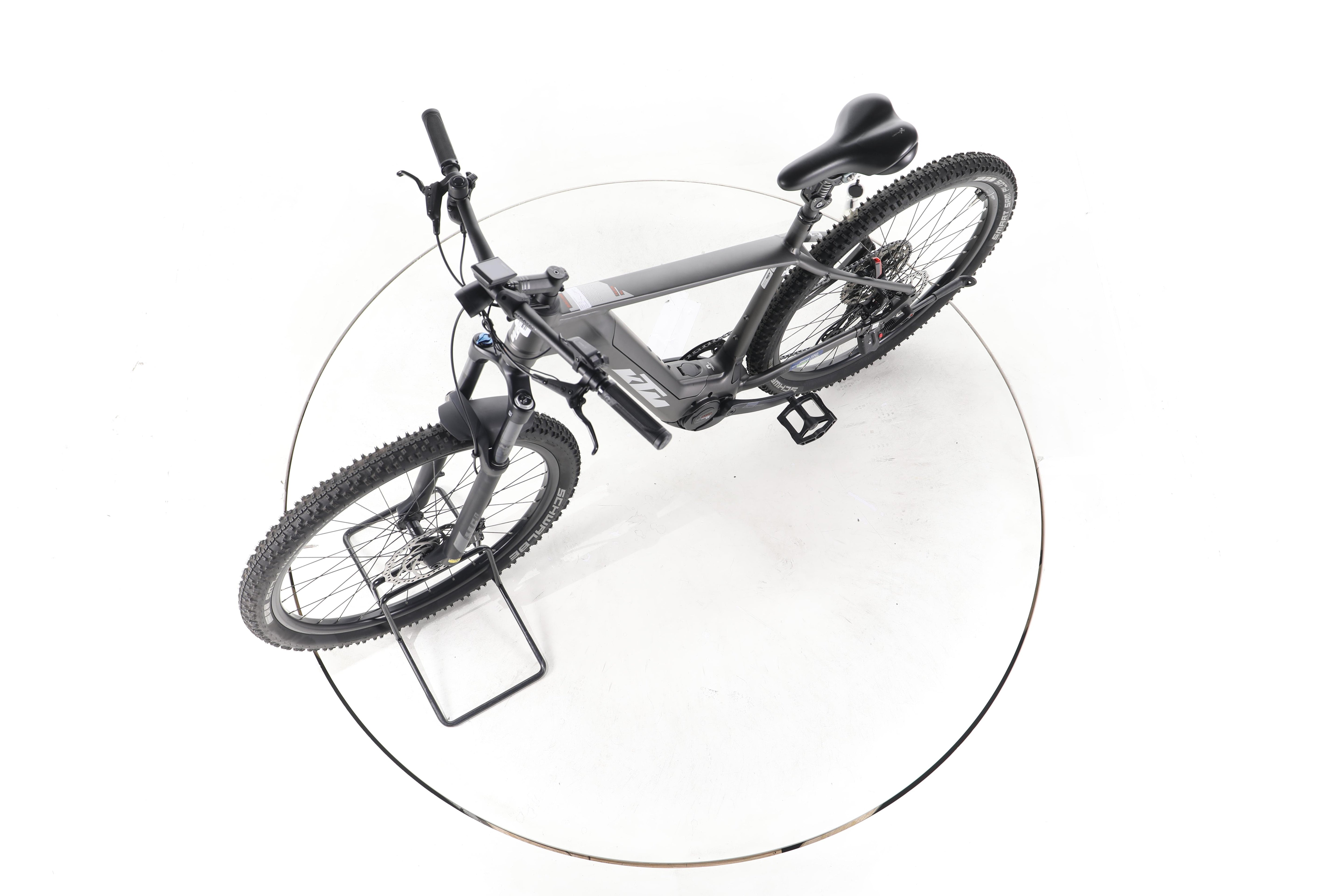 KTM Macina Team LFC Trekking E-Bike - Image 18