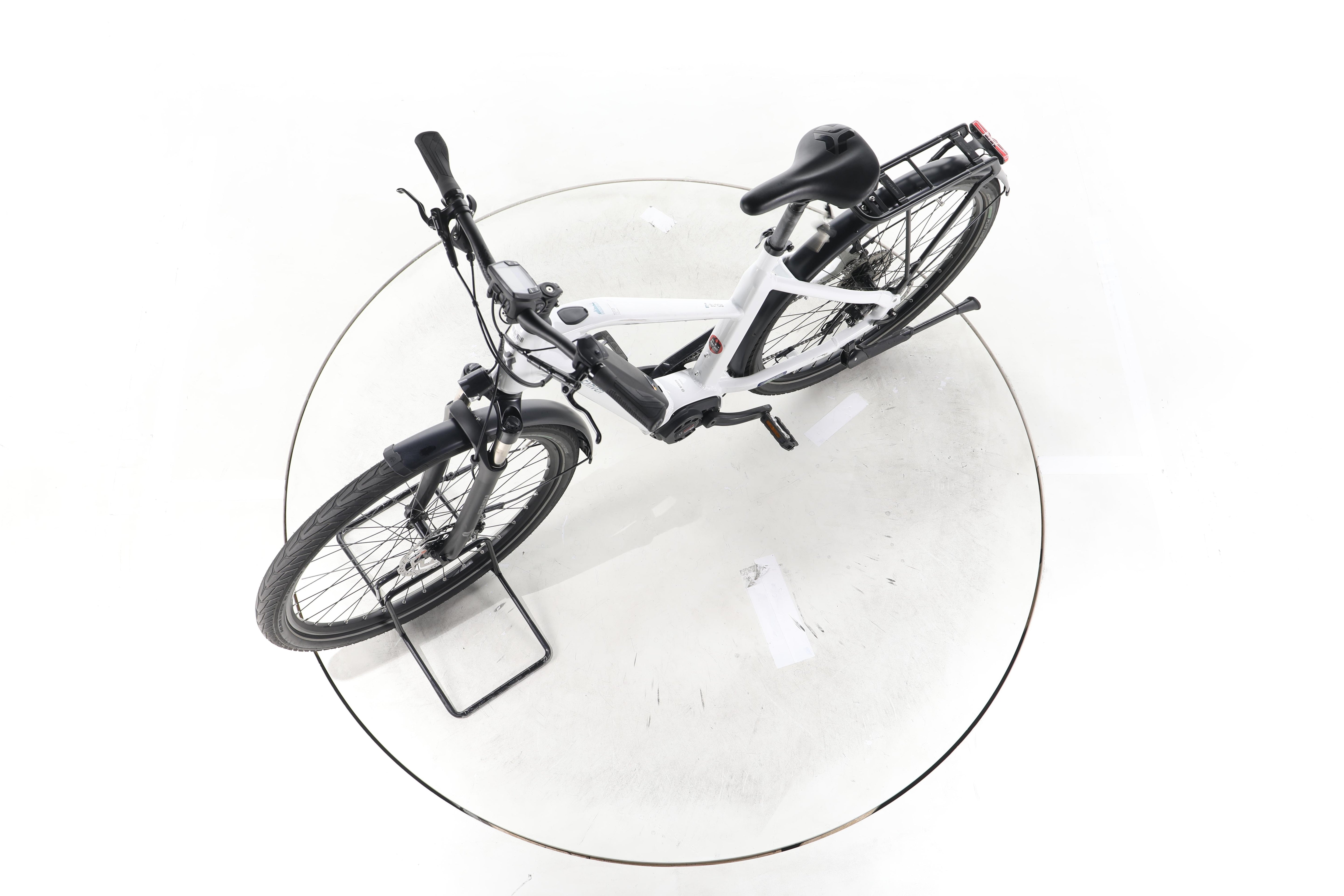 Carver Route E.510 Trekking E-Bike - Image 18