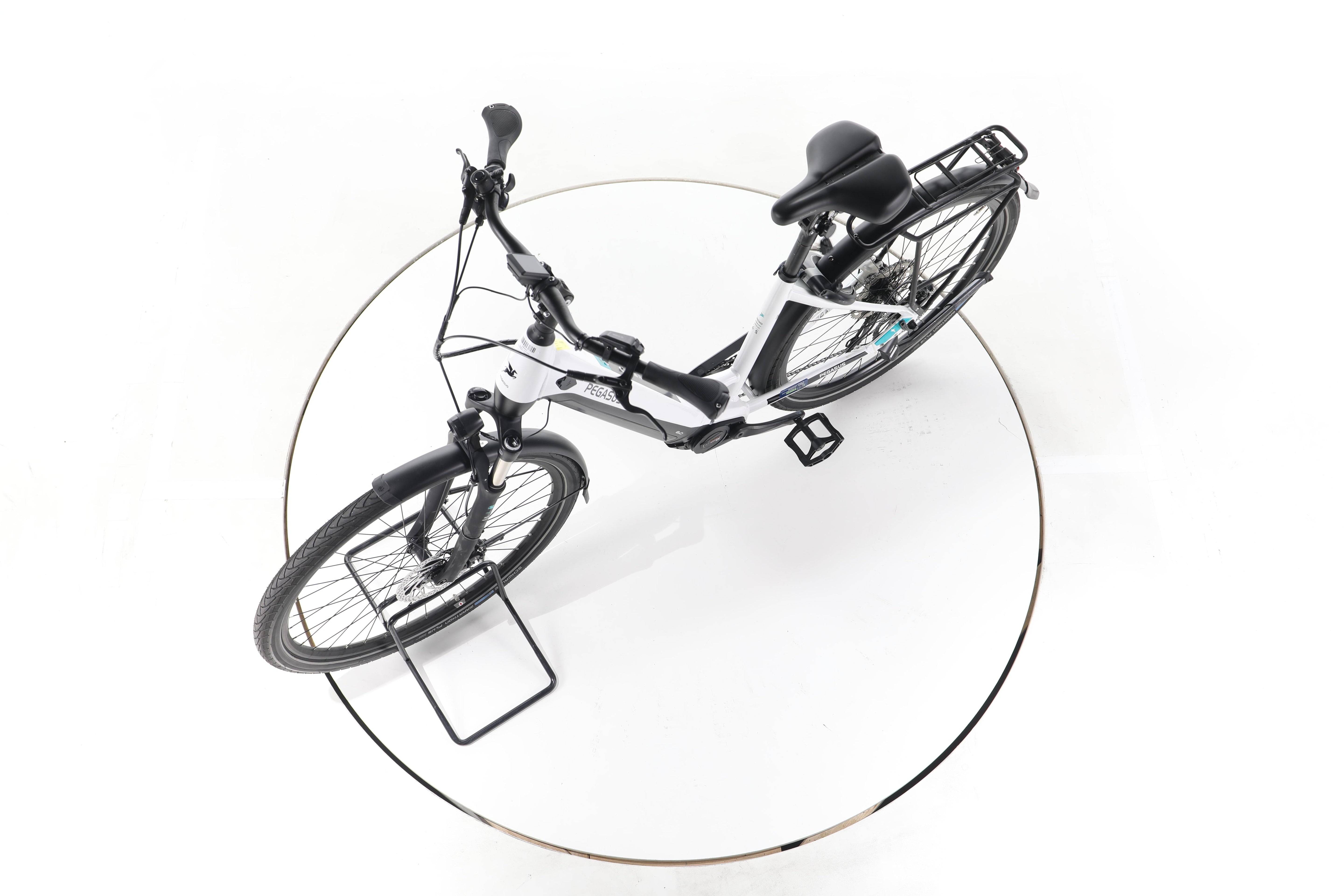 Pegasus Premio EVO 10 Lite Trekking E-Bike Tiefeinsteiger - Image 18