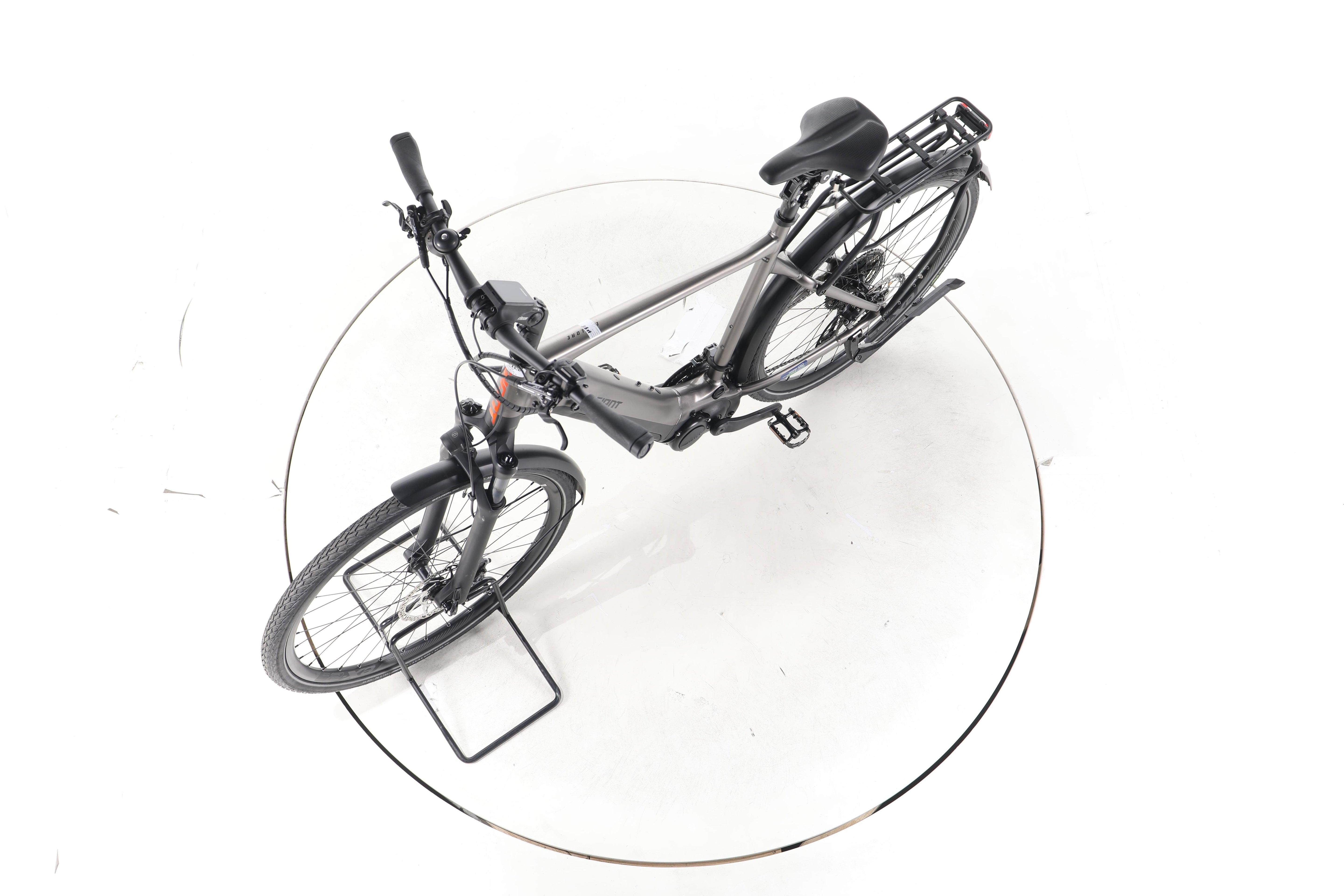 Giant Explore E+ 0 Pro Trekking E-Bike - Image 18