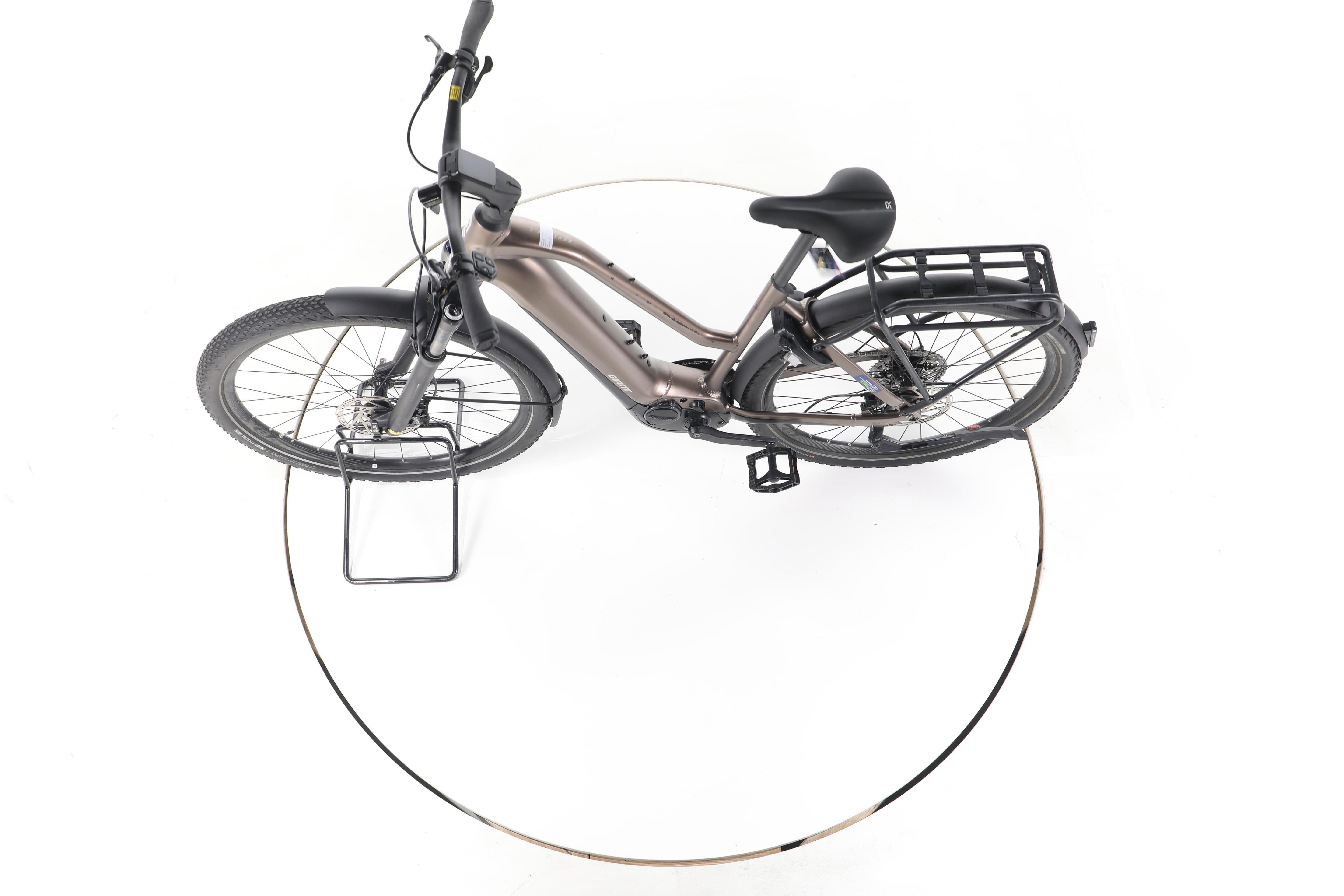 Giant Explore E+ Pro 1 Trekking E-Bike - Image 19