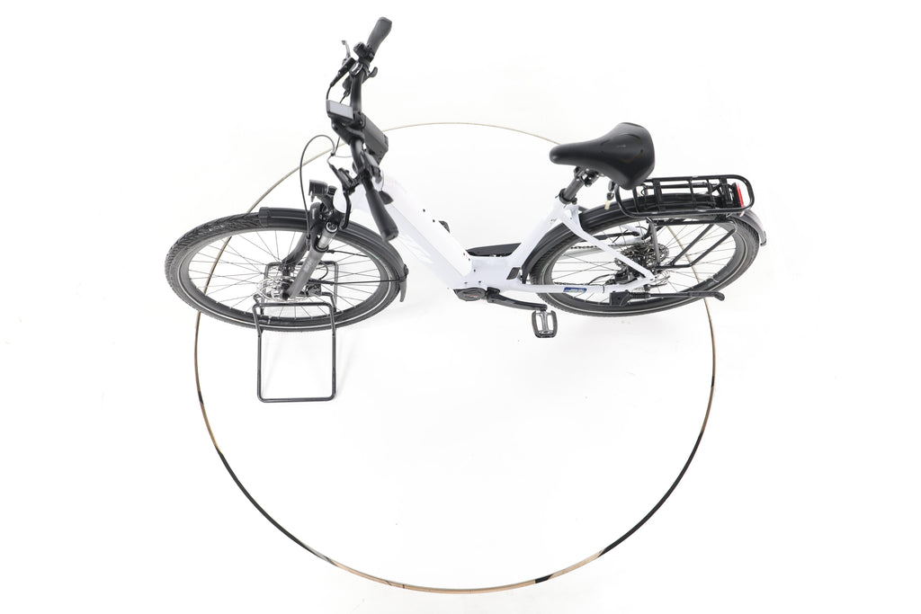 KTM Macina Style Pro Trekking E-Bike Tiefeinsteiger - Image 19