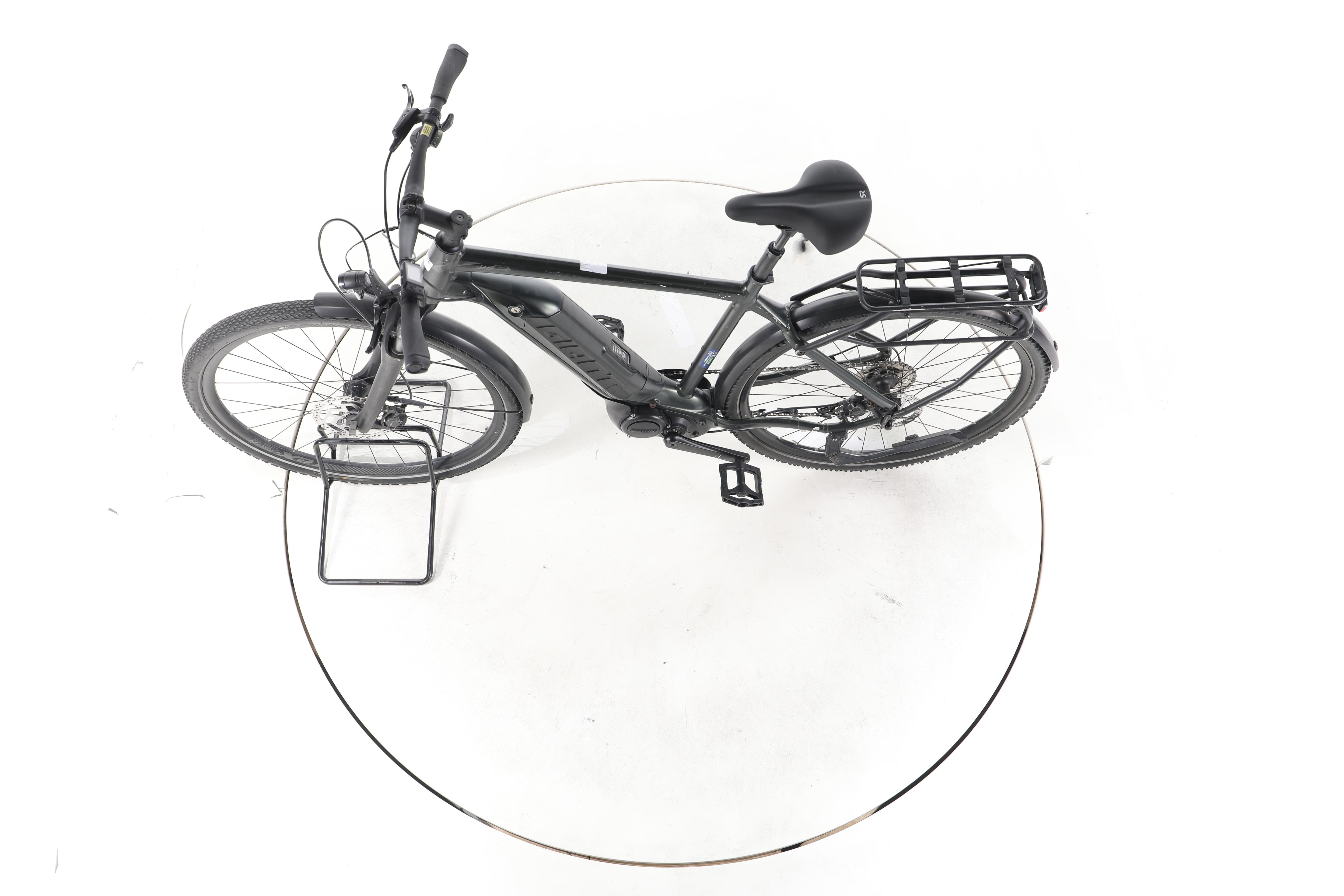 Giant Explore E+ 3 Trekking E-Bike - Image 19
