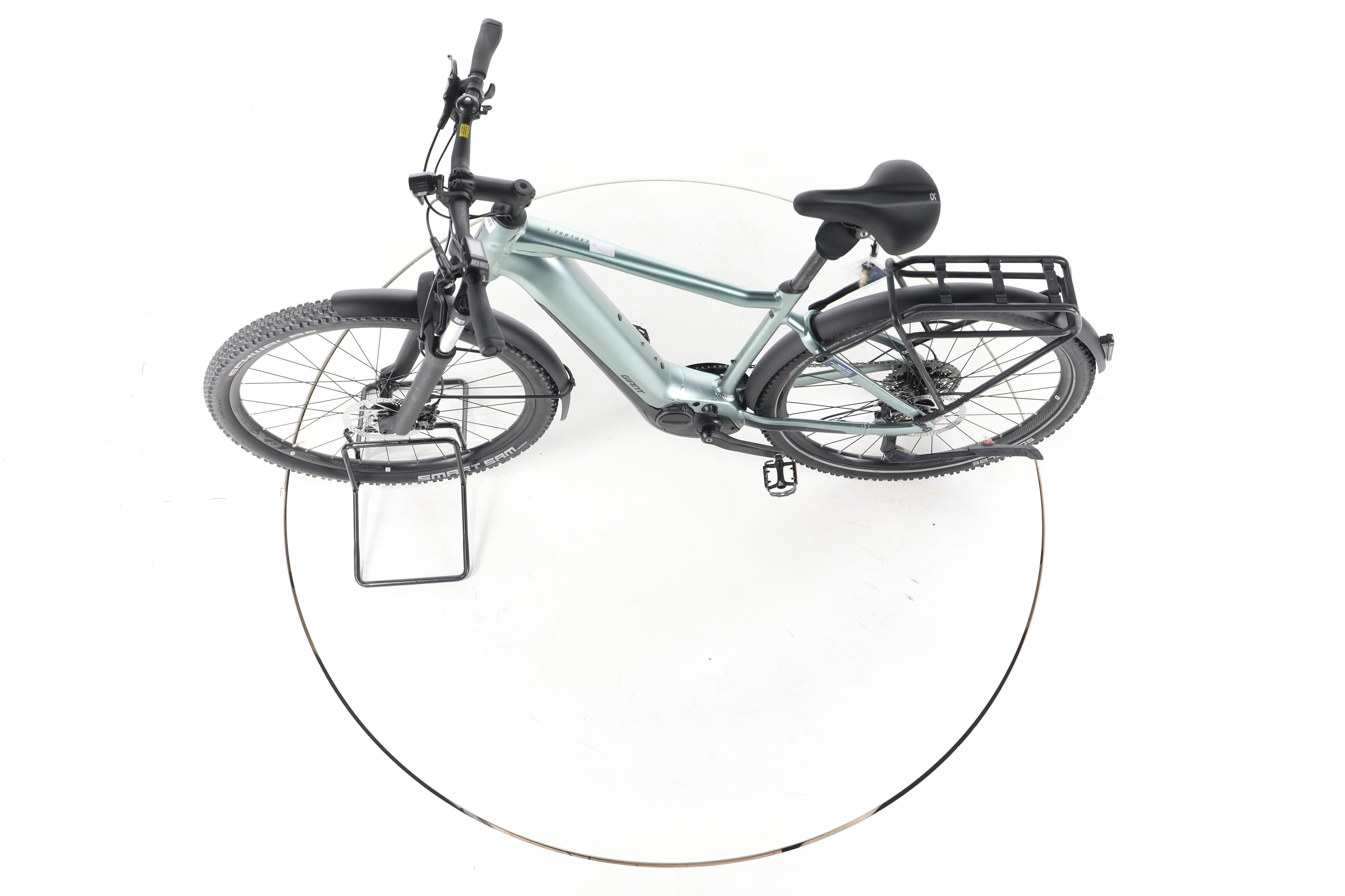 Giant Explore E+ 1 Trekking E-Bike - Image 19