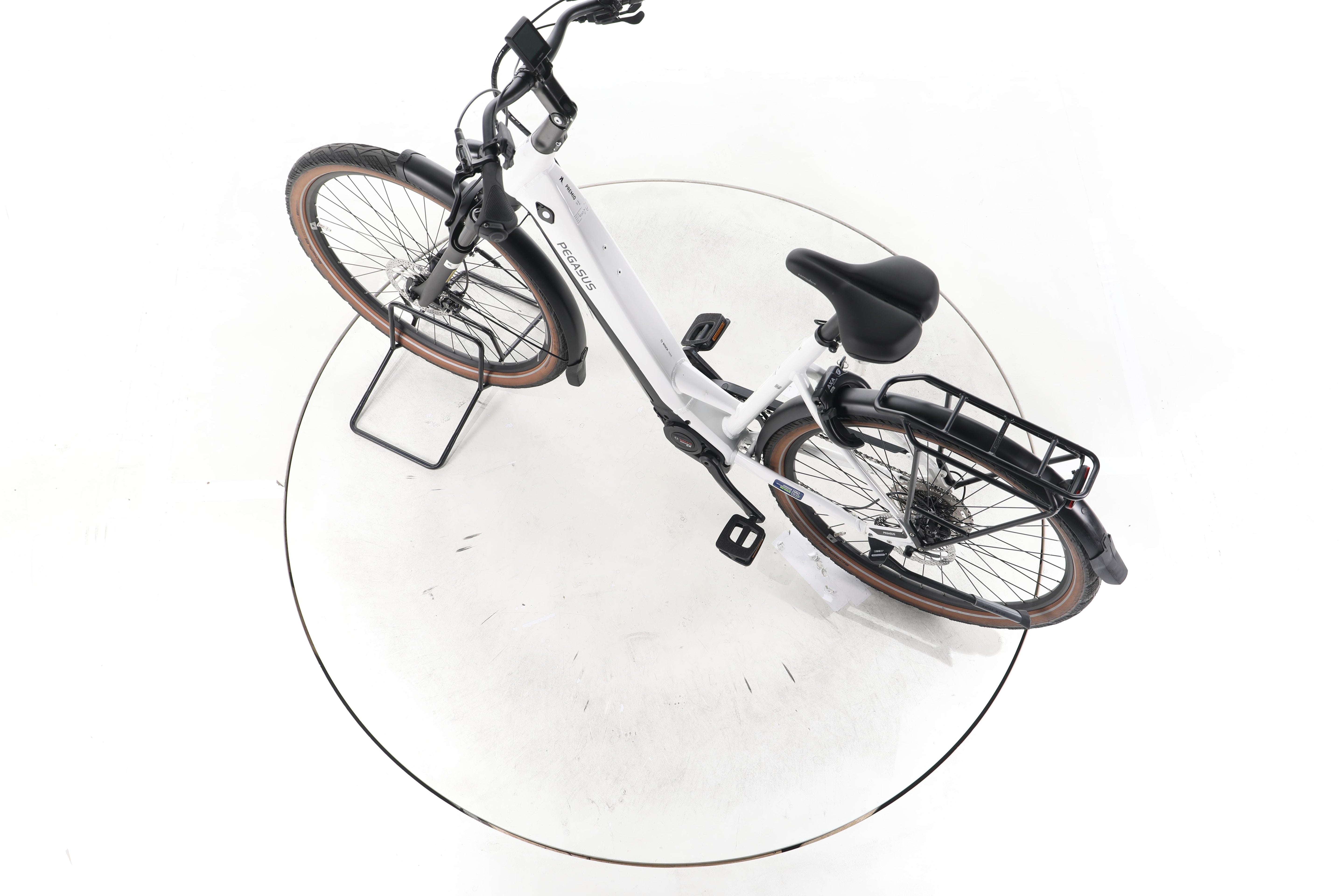 Pegasus Premio EVO Lite Trekking E-Bike Tiefeinsteiger - Image 20