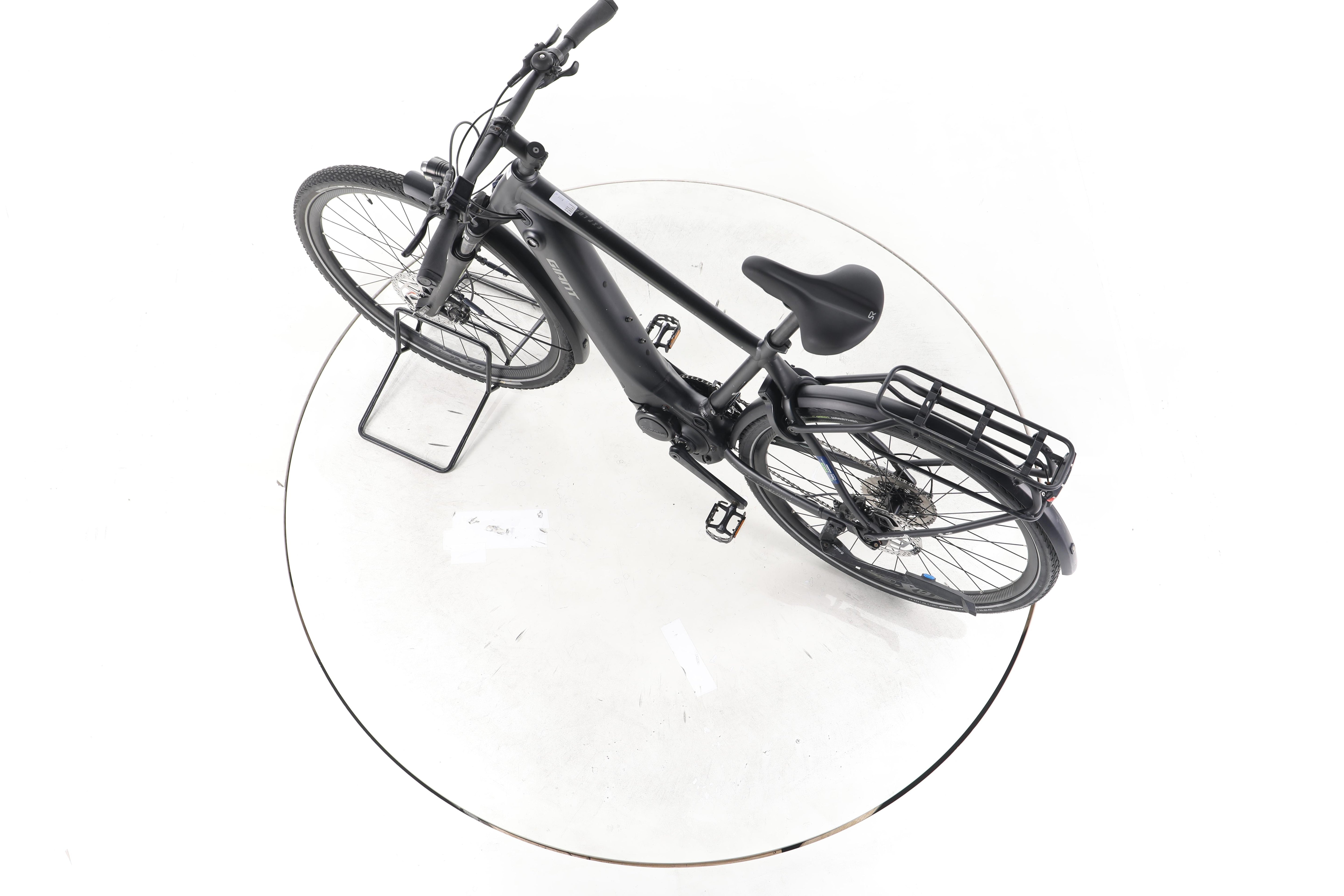 Giant Explore E+ Pro 1 Trekking E-Bike - Image 20