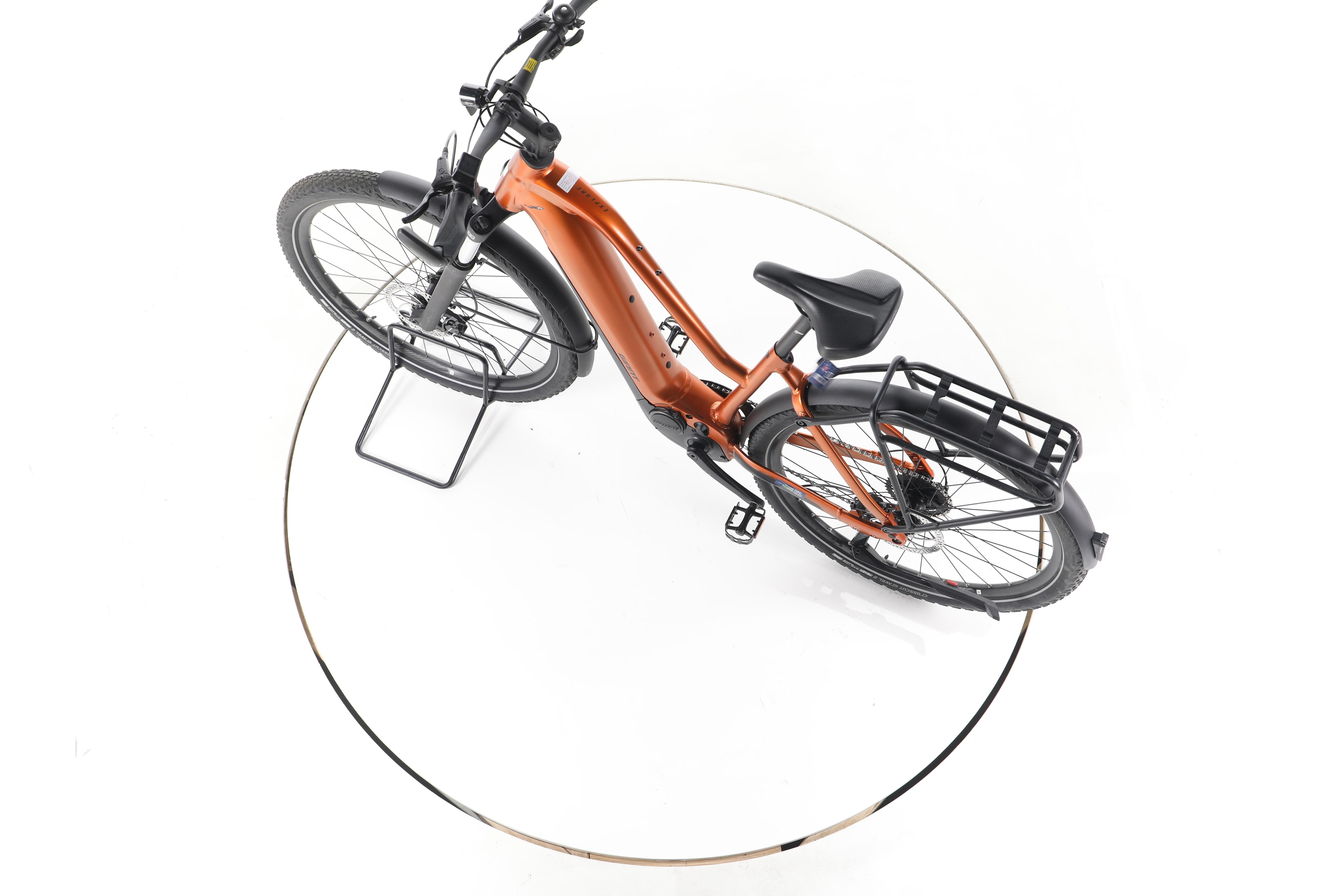Giant Explore E+ 2 Trekking E-Bike - Image 20