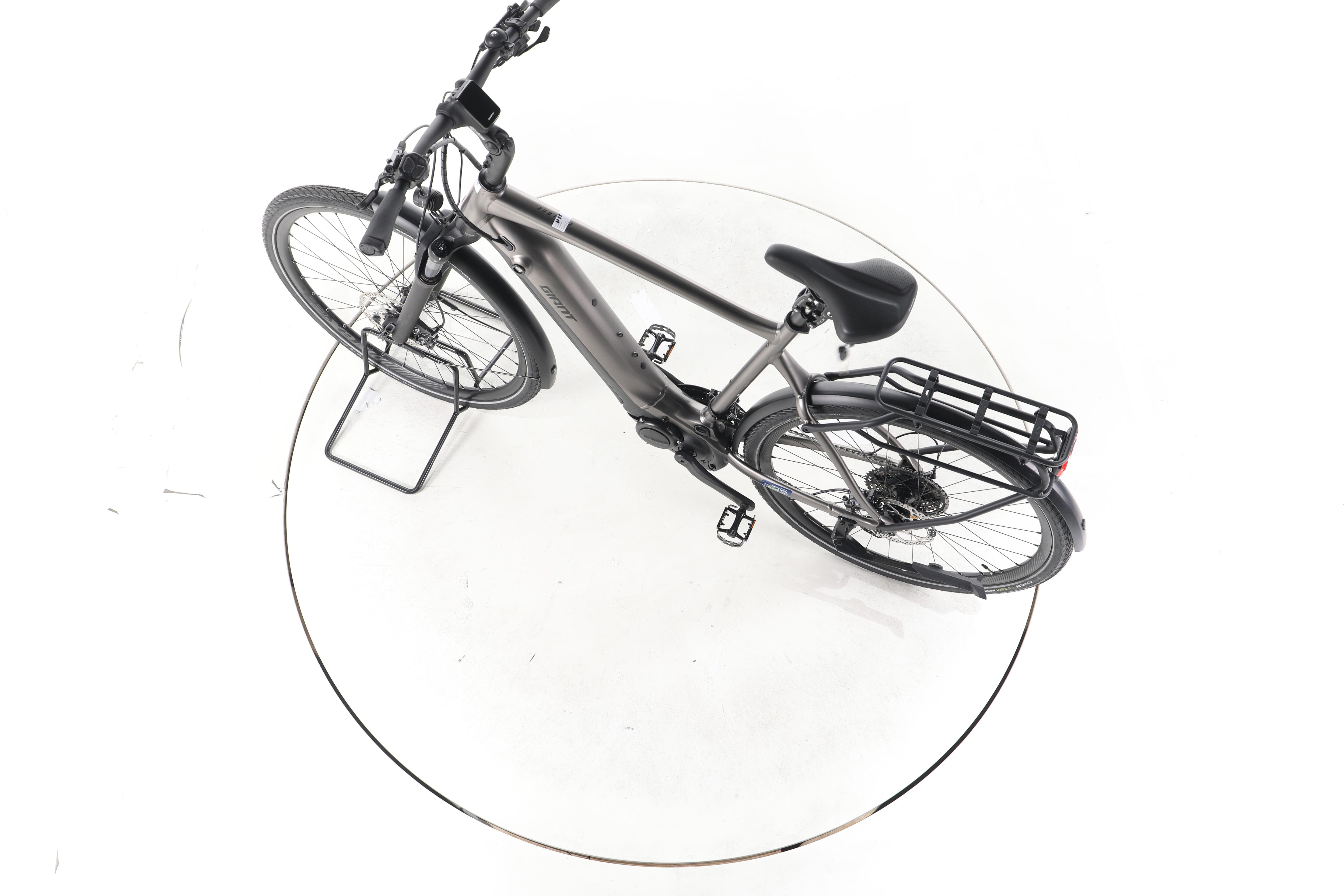 Giant Explore E+ 0 Pro Trekking E-Bike - Image 20
