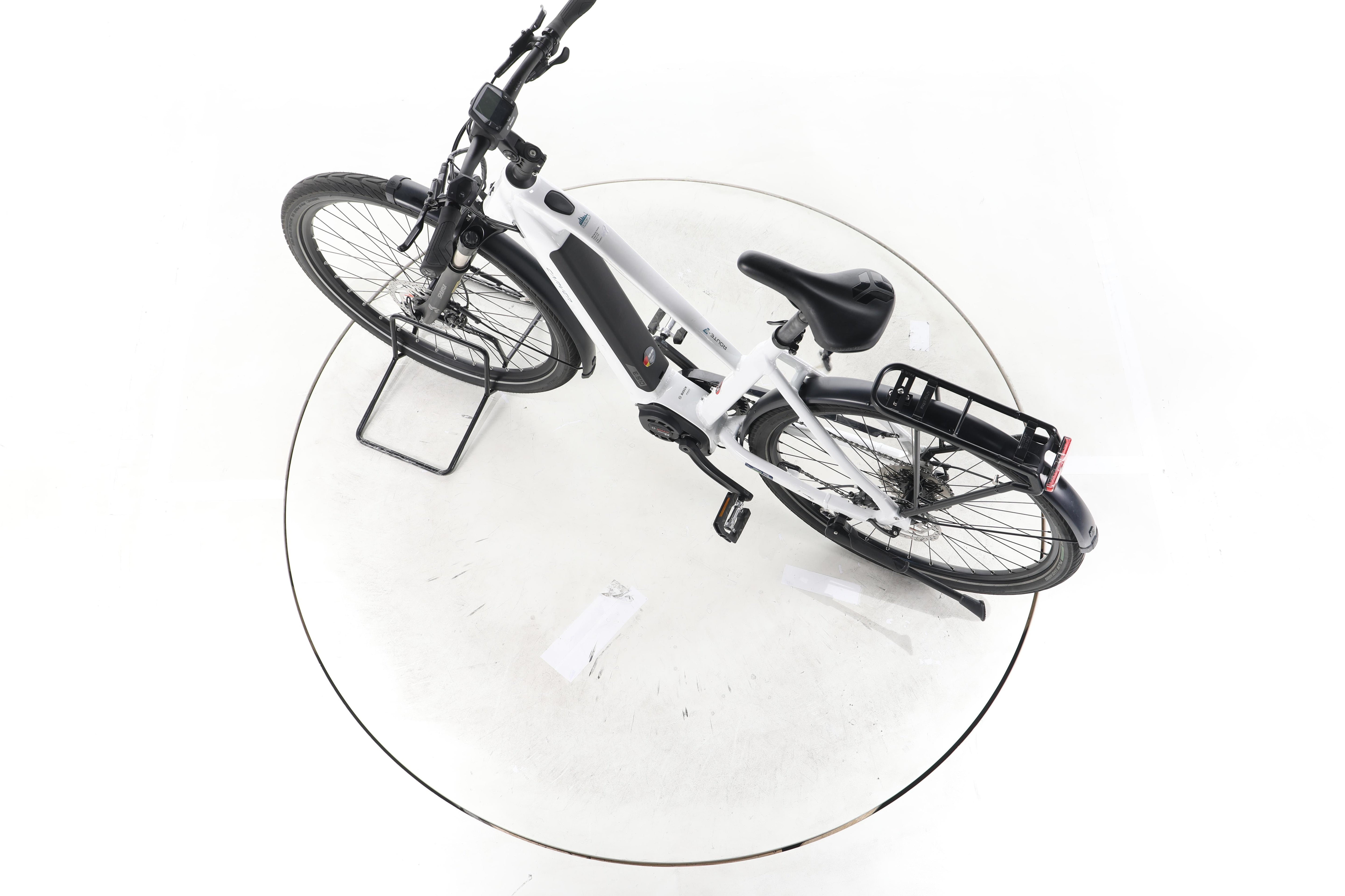 Carver Route E.510 Trekking E-Bike - Image 20