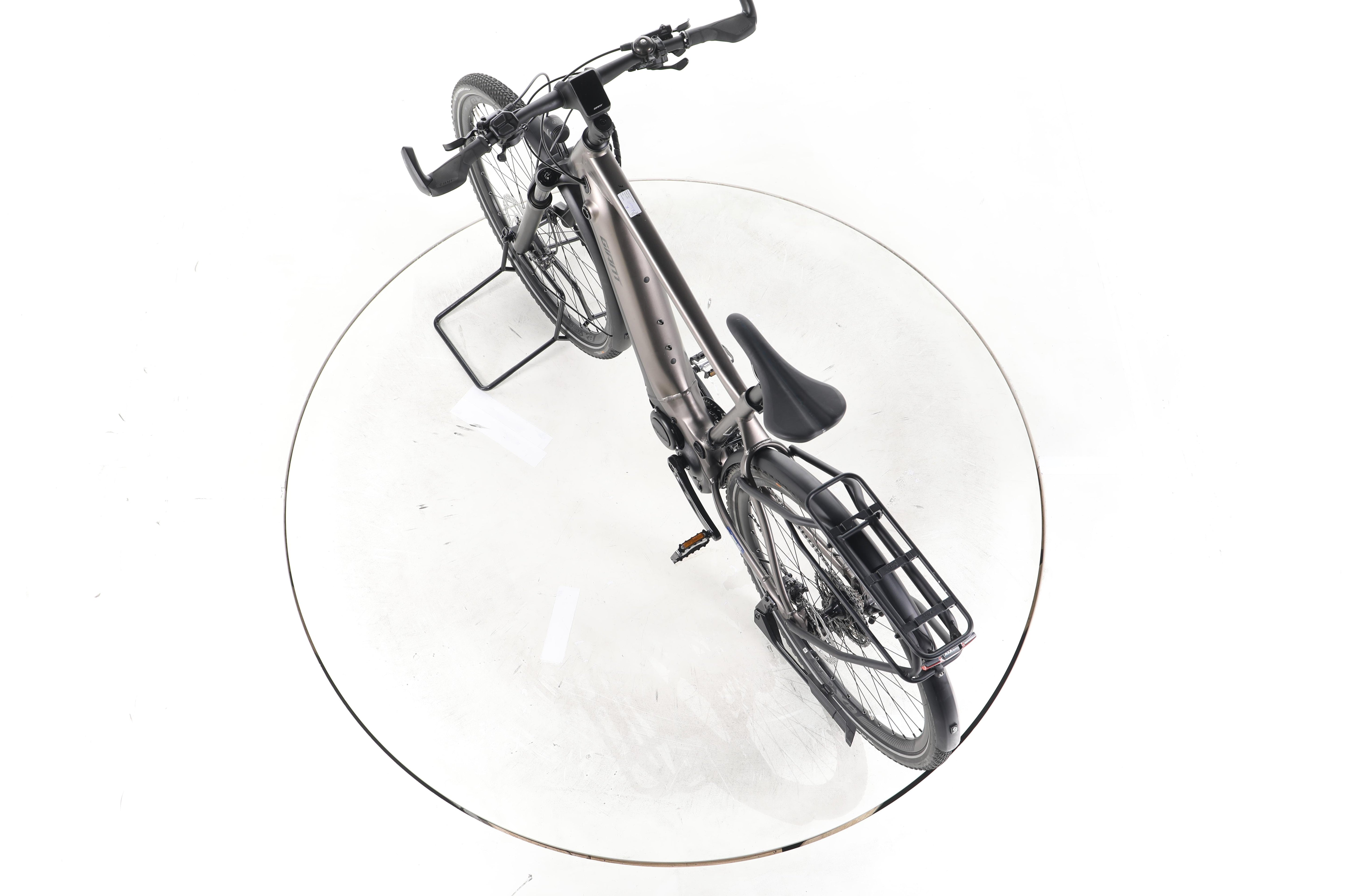 Giant Explore E+ Pro 0 Trekking E-Bike - Image 21