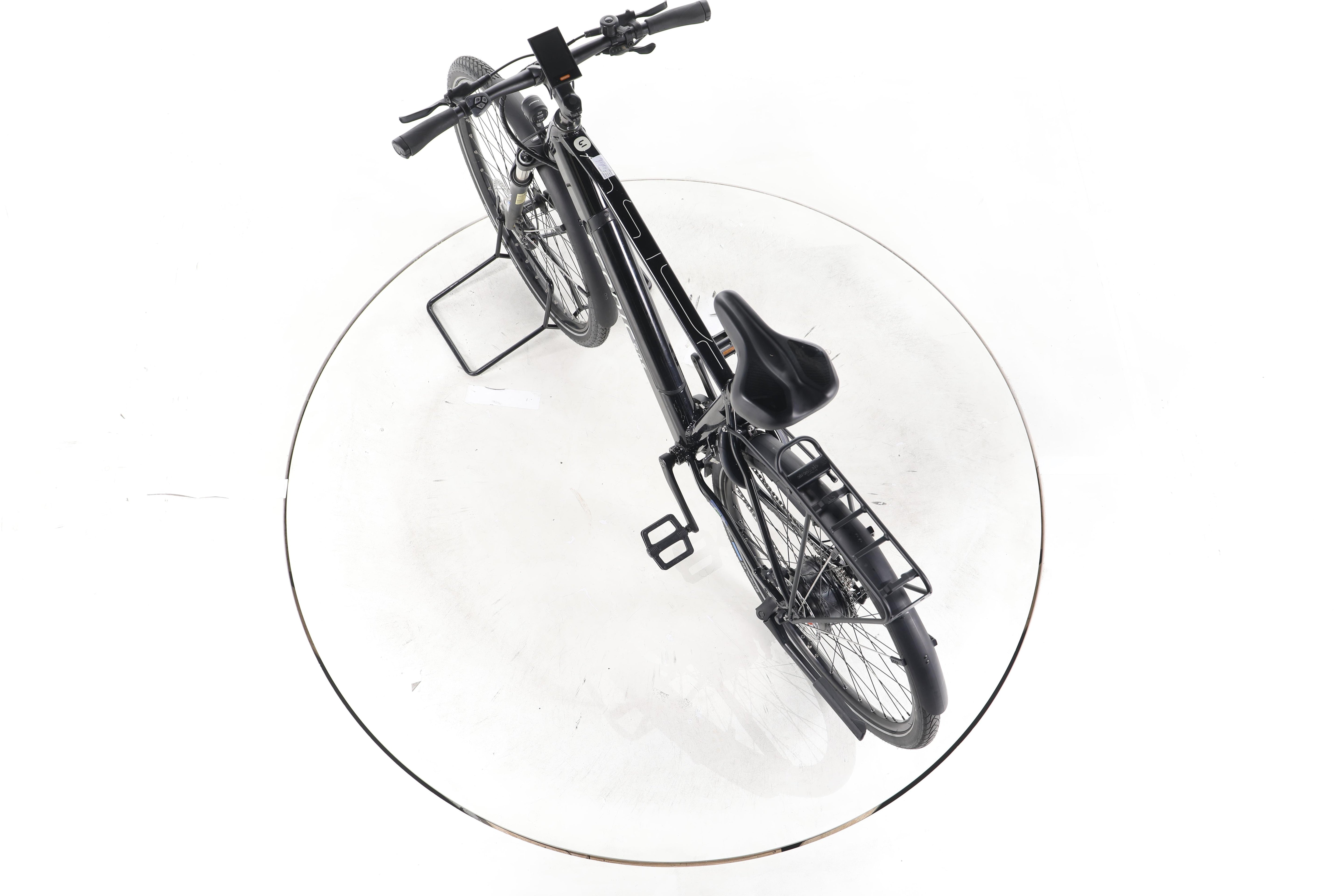 Econic One Urban Trekking E-Bike - Image 21