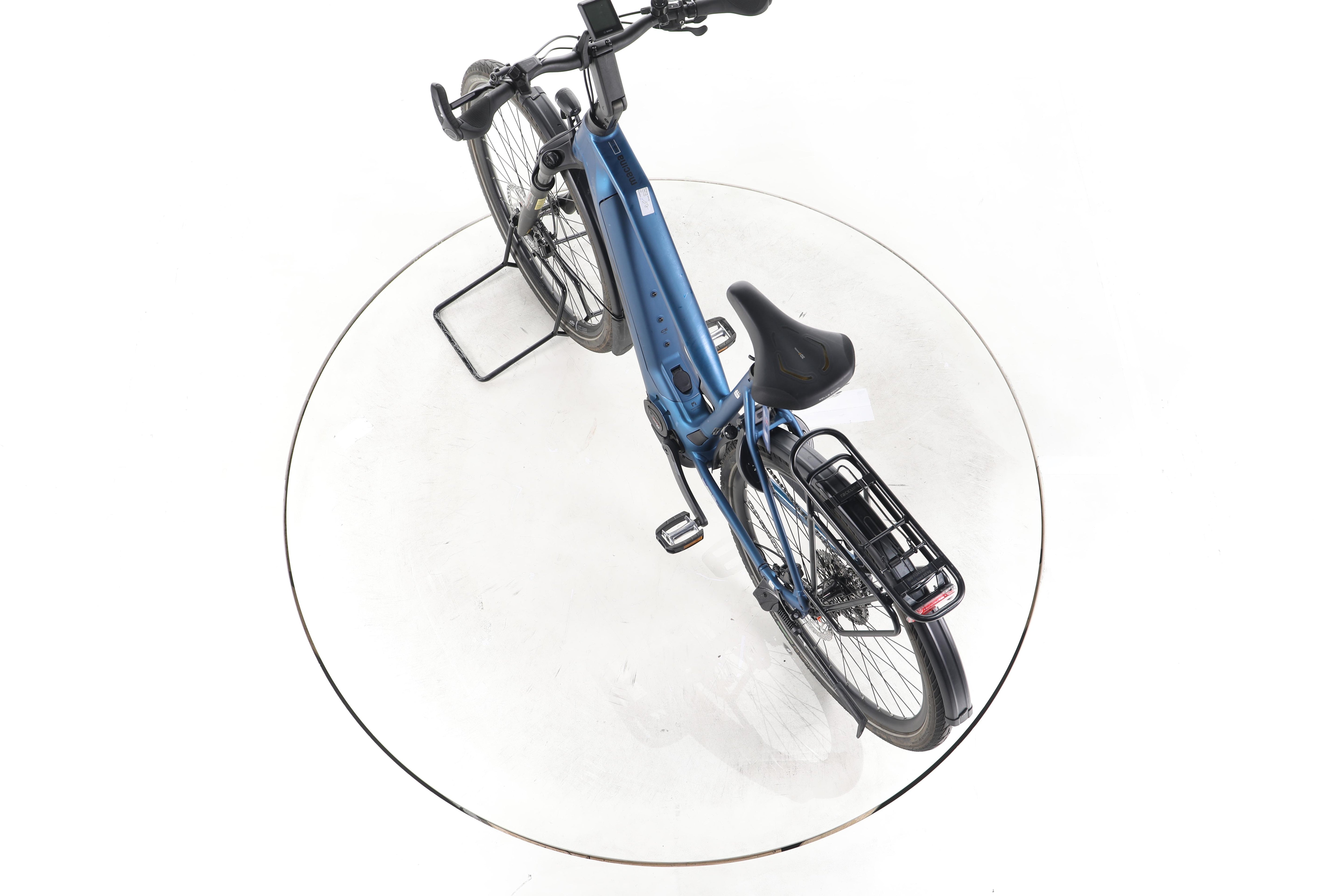 KTM Macina Style 730 Trekking E-Bike - Image 21