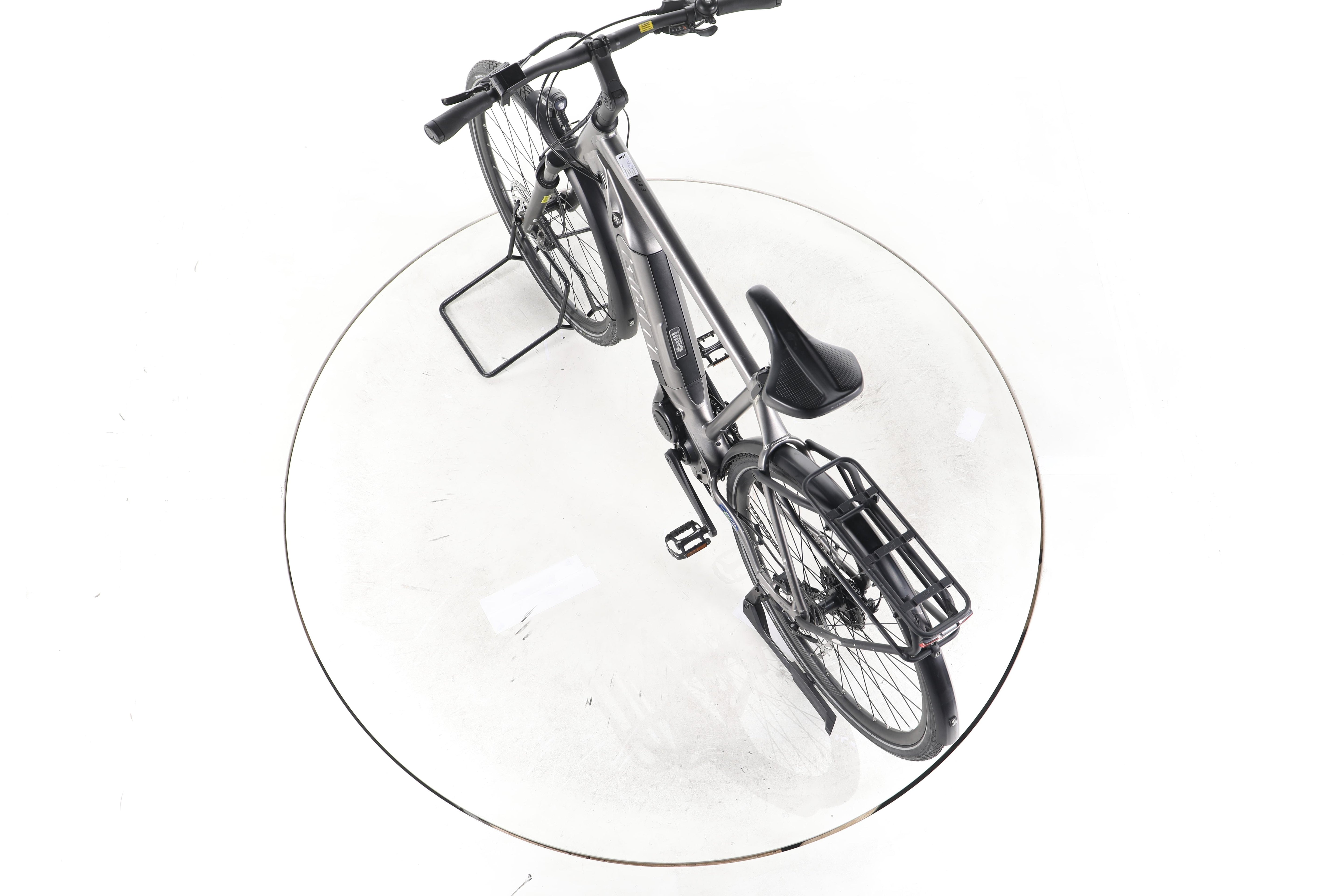 Giant Explore E+ 3 Trekking E-Bike - Image 21