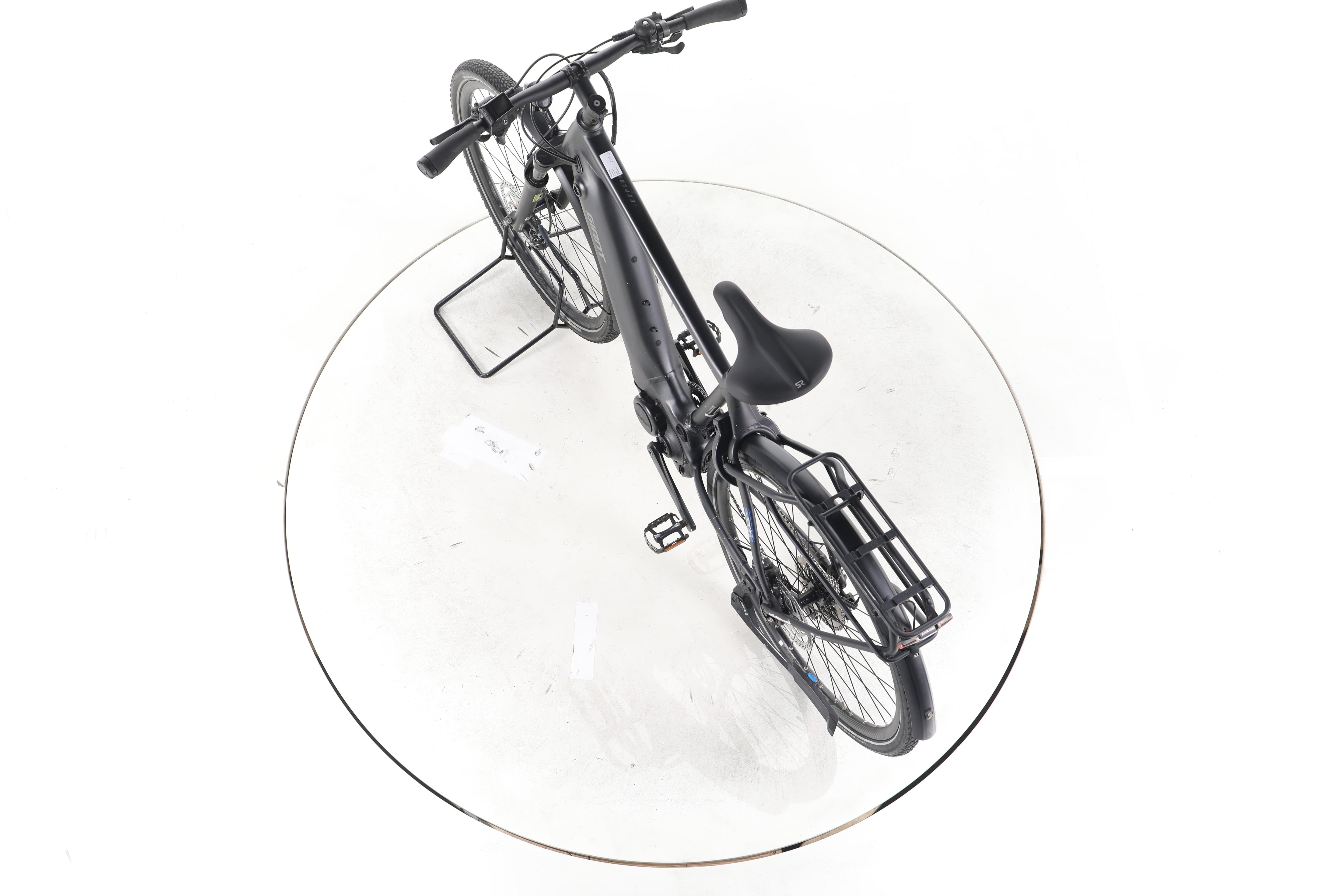 Giant Explore E+ Pro 1 Trekking E-Bike - Image 21