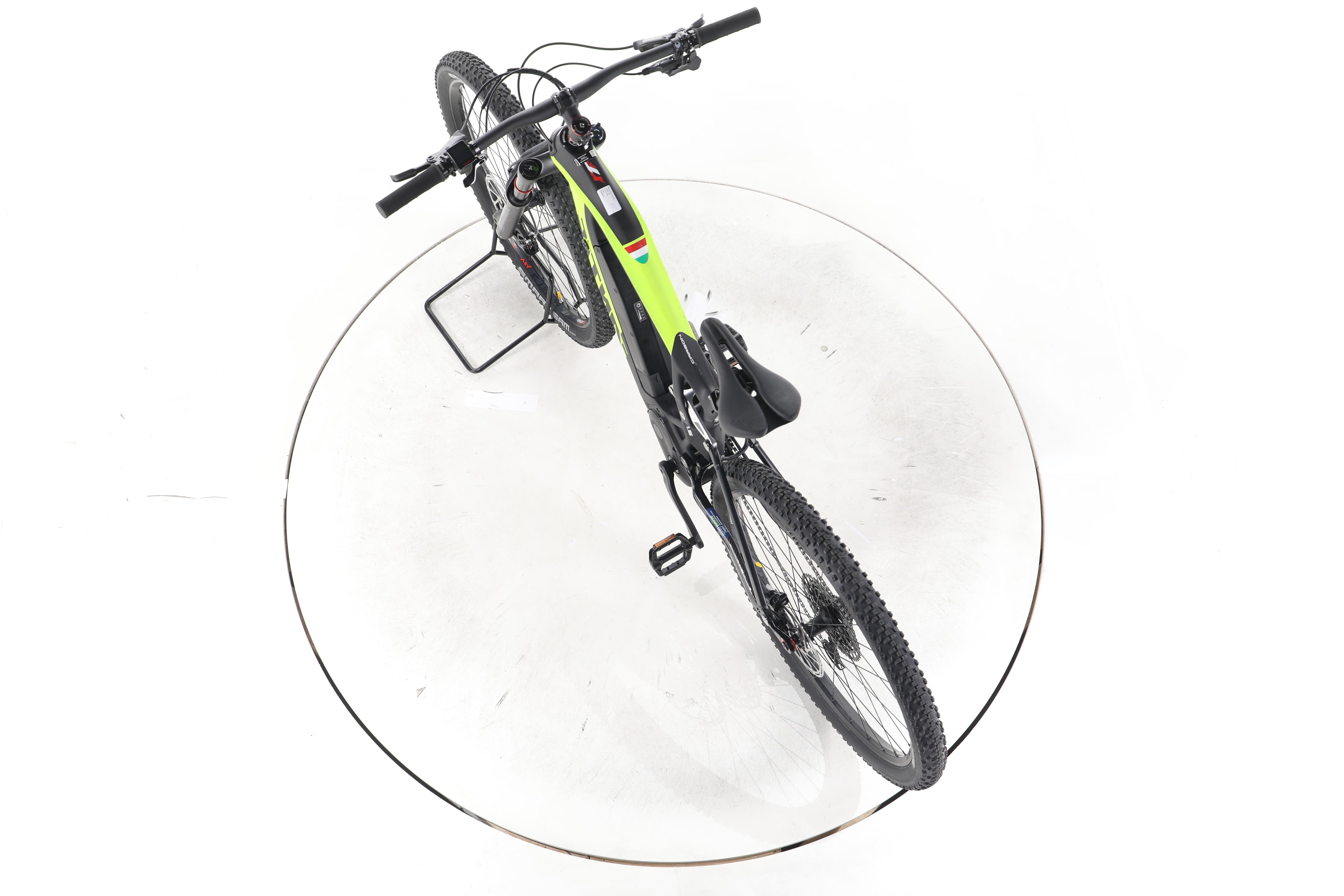 Fantic Fantic XTF 1.5 E-Bike Fully Carbon - Image 21