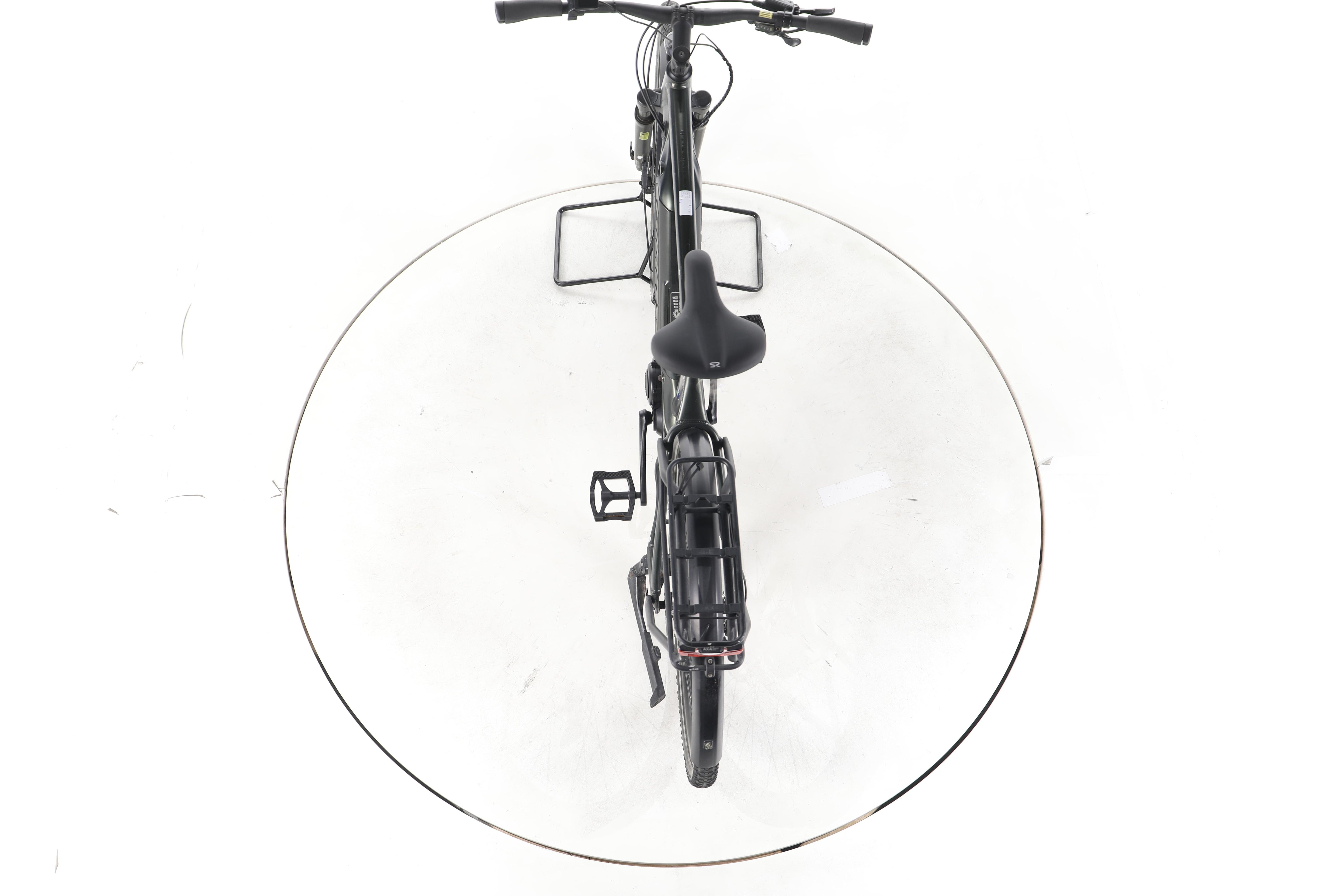 Giant Explore E+ 3 Trekking E-Bike - Image 22