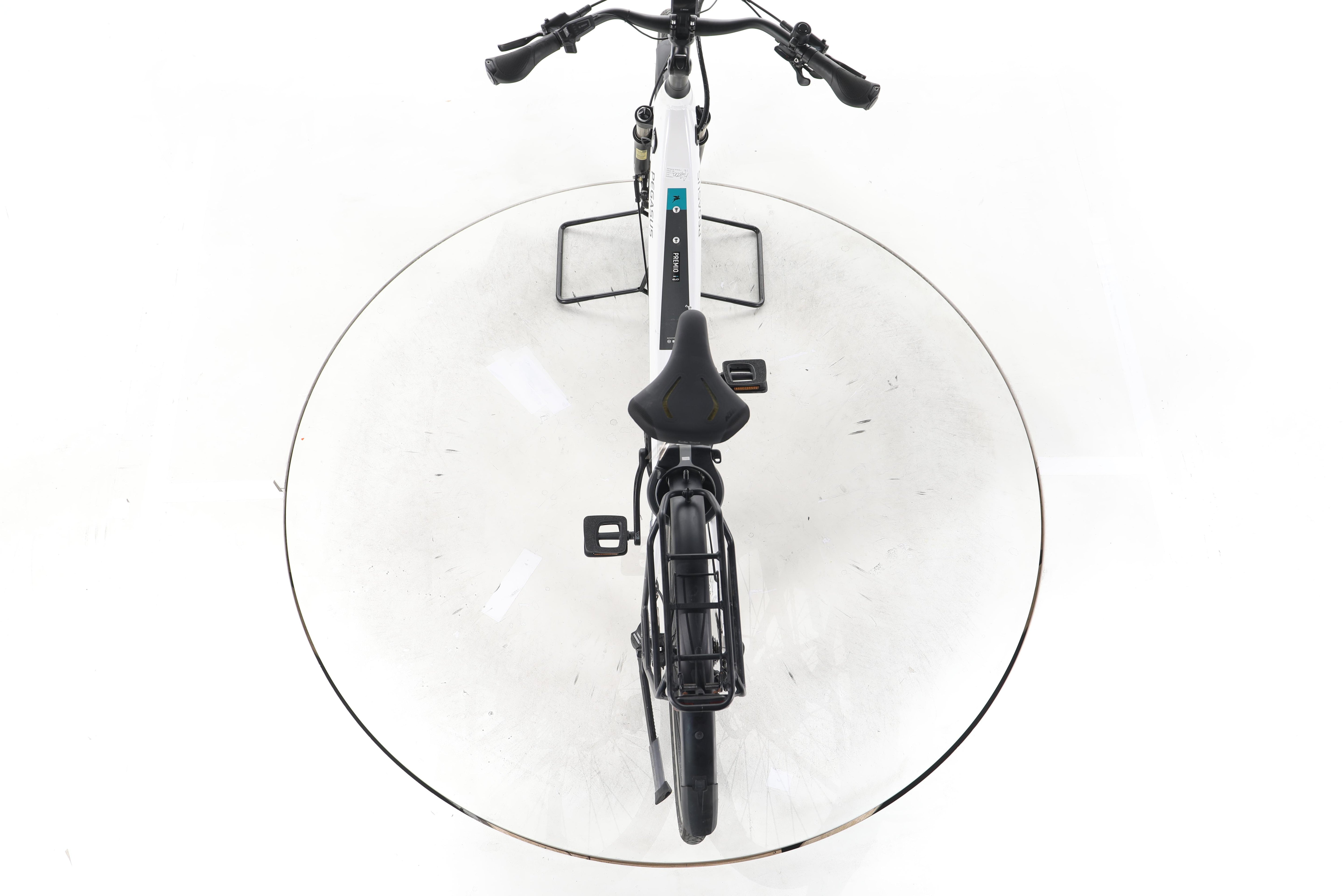 Pegasus Premio EVO Lite Trekking E-Bike Tiefeinsteiger - Image 22