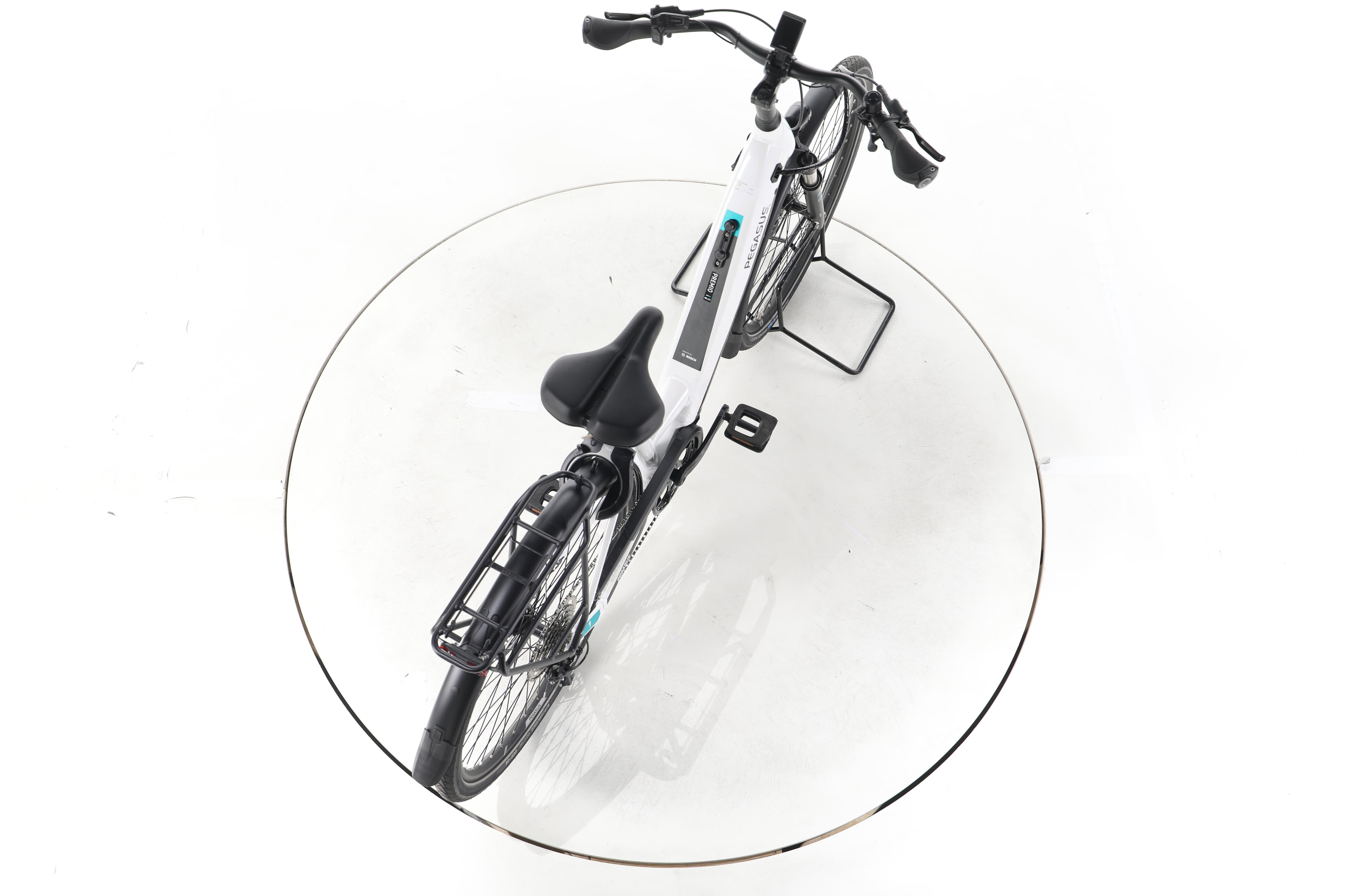 Pegasus Premio EVO 10 Lite Trekking E-Bike Tiefeinsteiger - Image 23