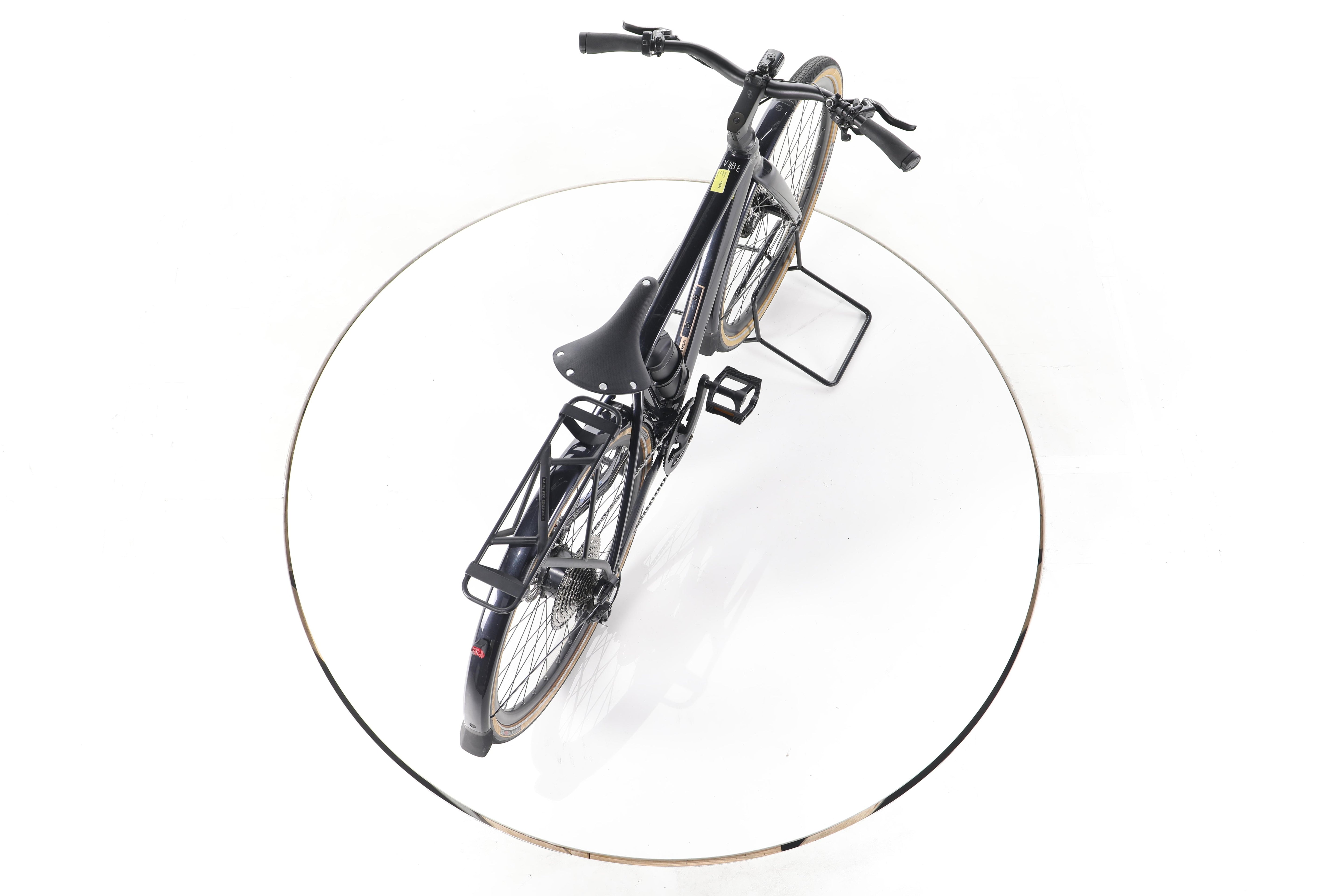 Orbea VIBE H10 EQ Trekking E-Bike - Image 23