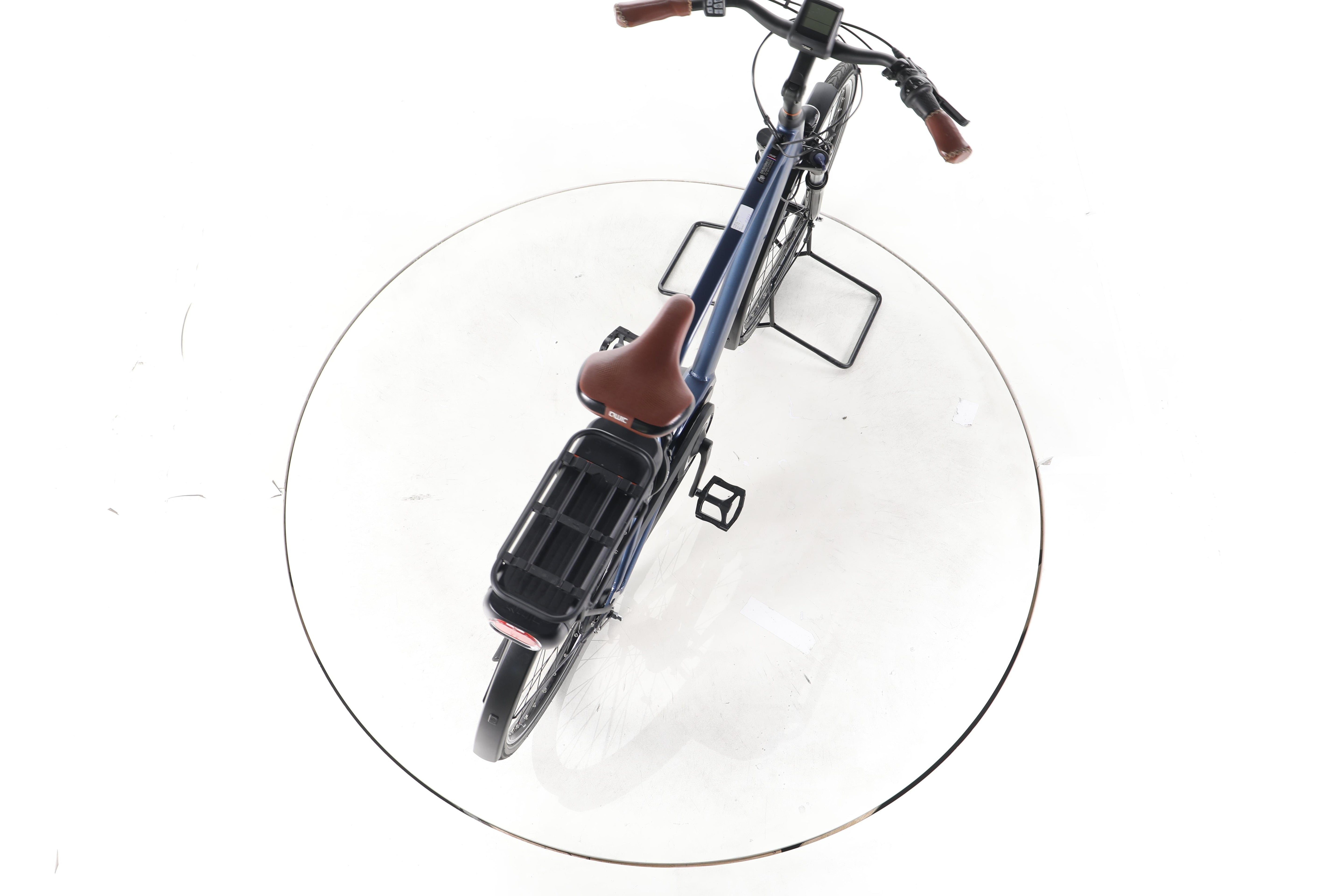 QWIC Premium MN7C City E-Bike 2024 - Image 23