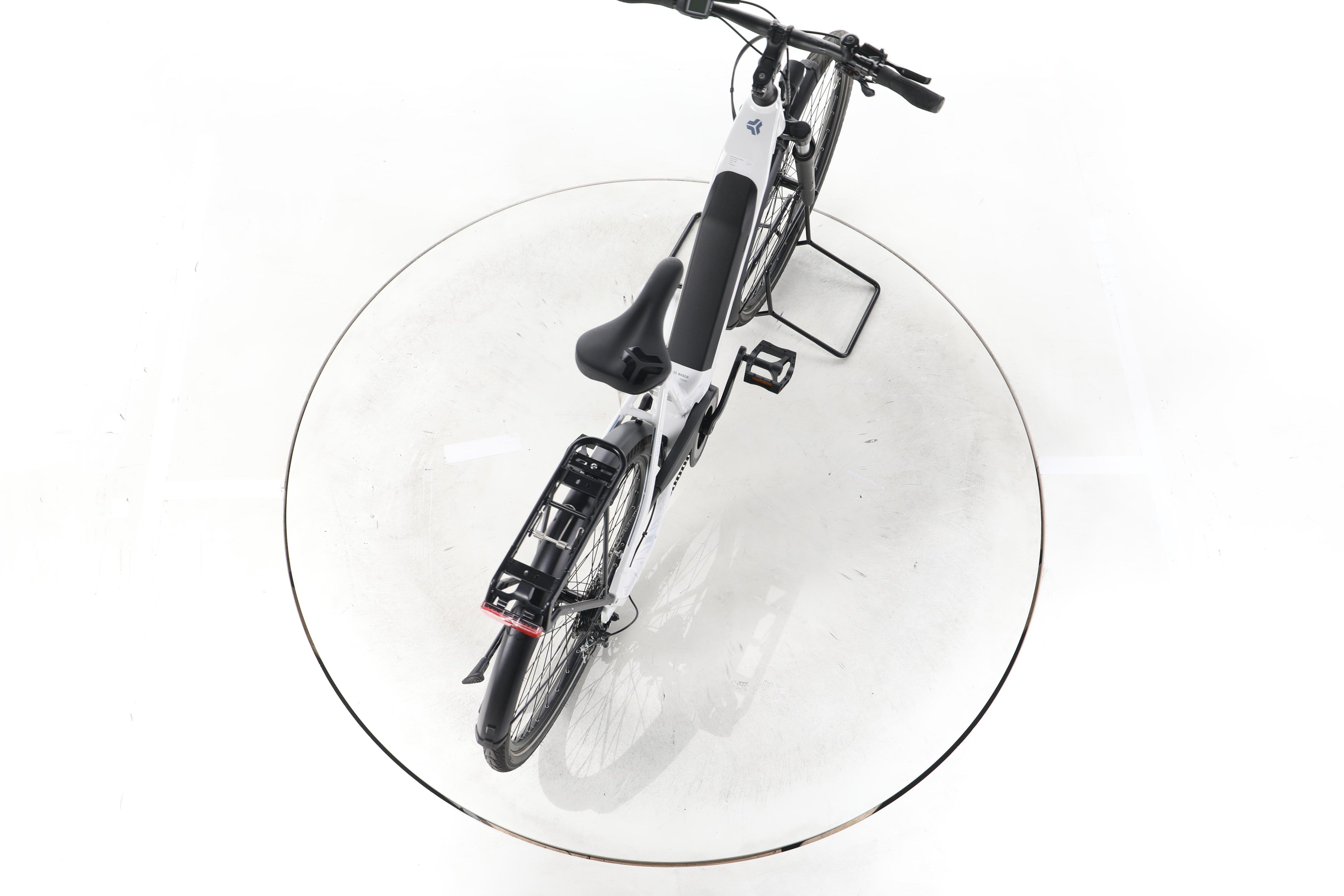 Carver Route E.400 Trekking E-Bike Tiefeinsteiger - Image 23