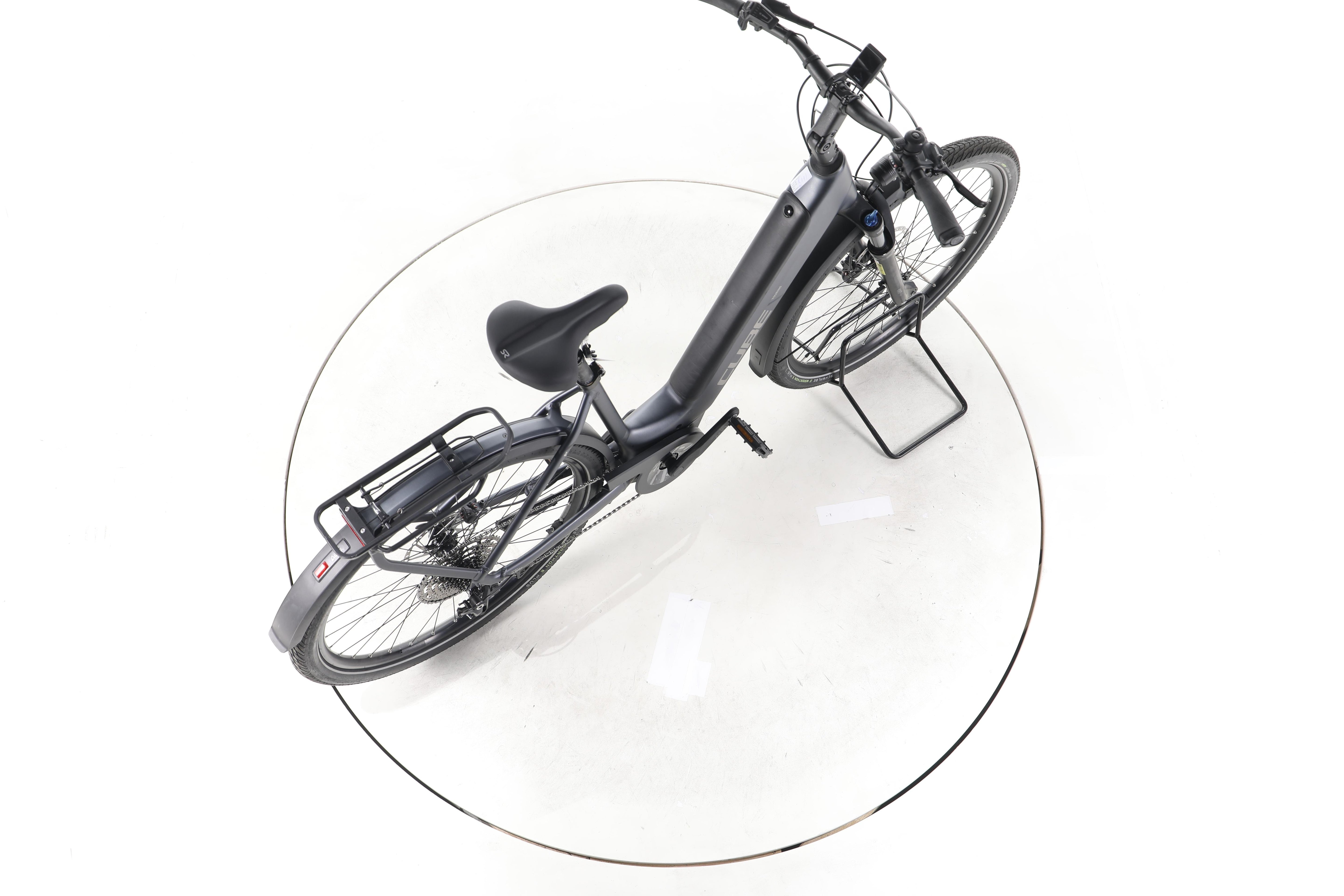 Cube Touring Hybrid Pro Trekking E-Bike Tiefeinsteiger 2024 - Image 24