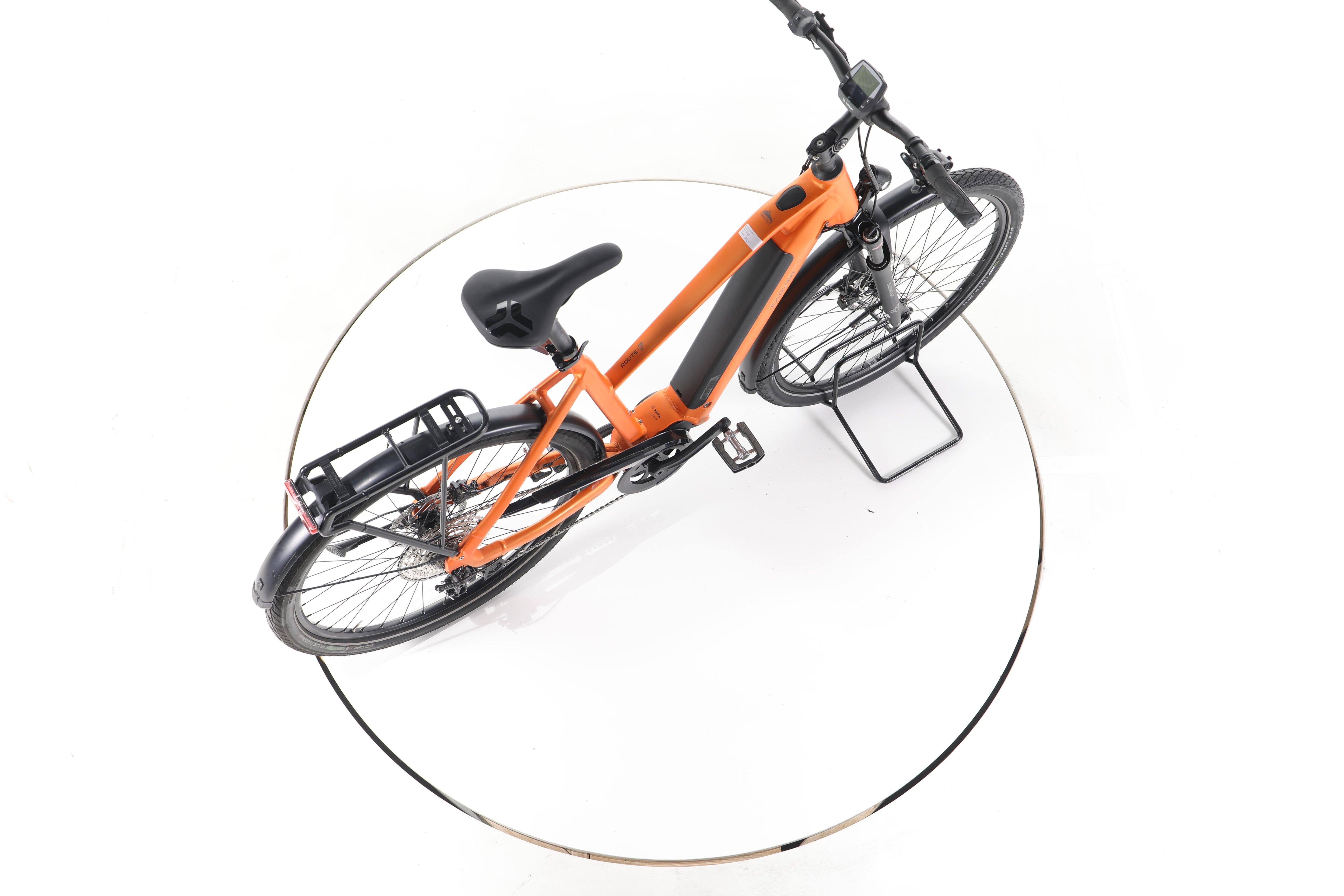 Carver Route E.530 Trekking E-Bike - Image 24