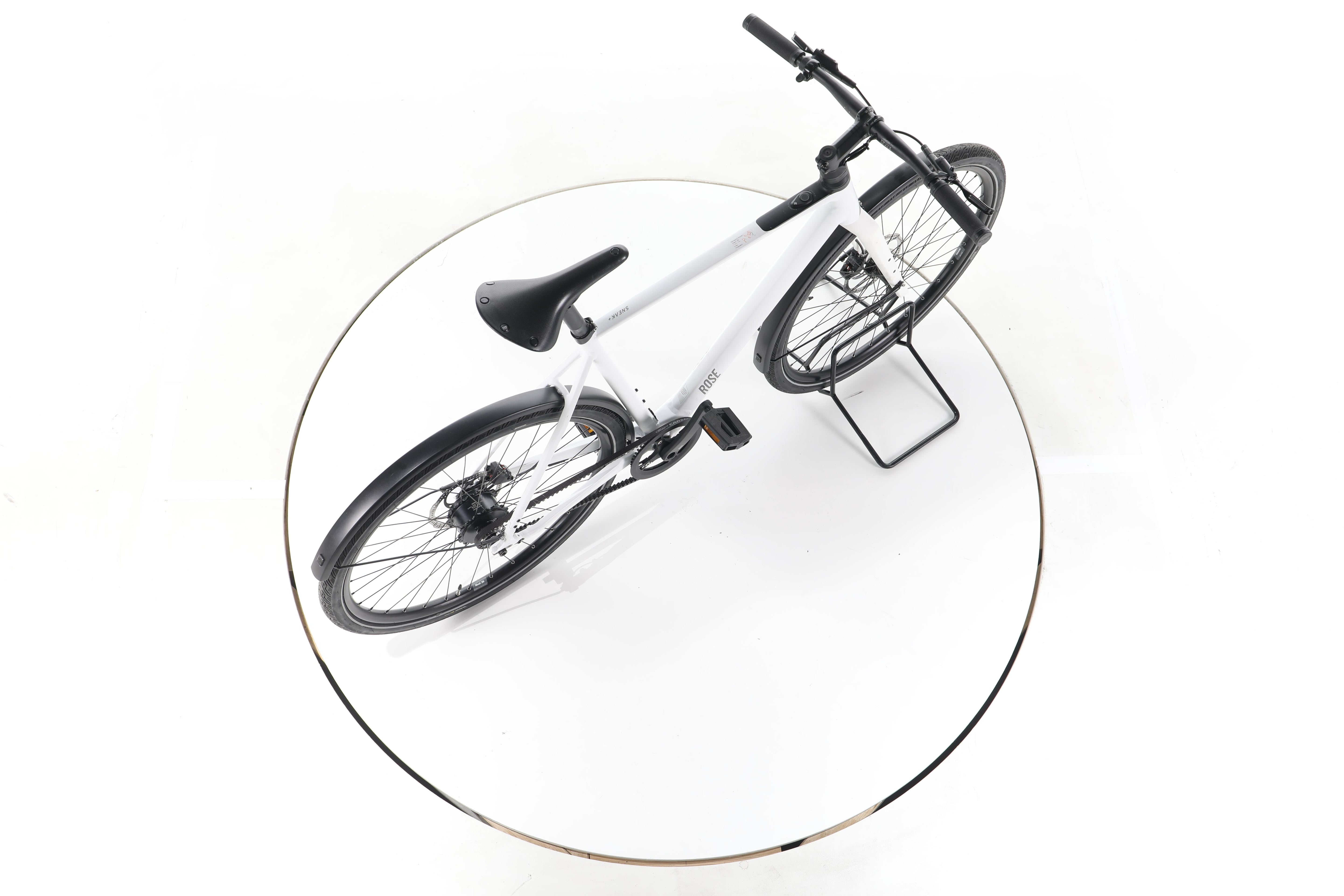 Rose Sneak Plus EQ City E-Bike - Image 24